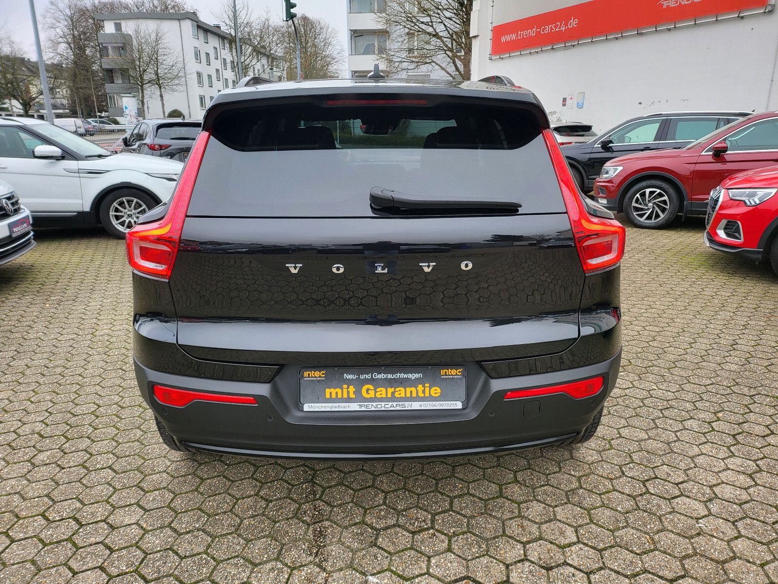 Fahrzeugabbildung Volvo XC 40  Plus Dark*Harman/Kardon*Pano*Navi*ACC*