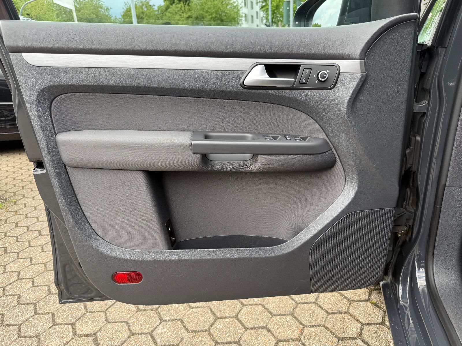 Fahrzeugabbildung Volkswagen Touran Comfortline*1 Hand*Tempomat*7Sitzer*