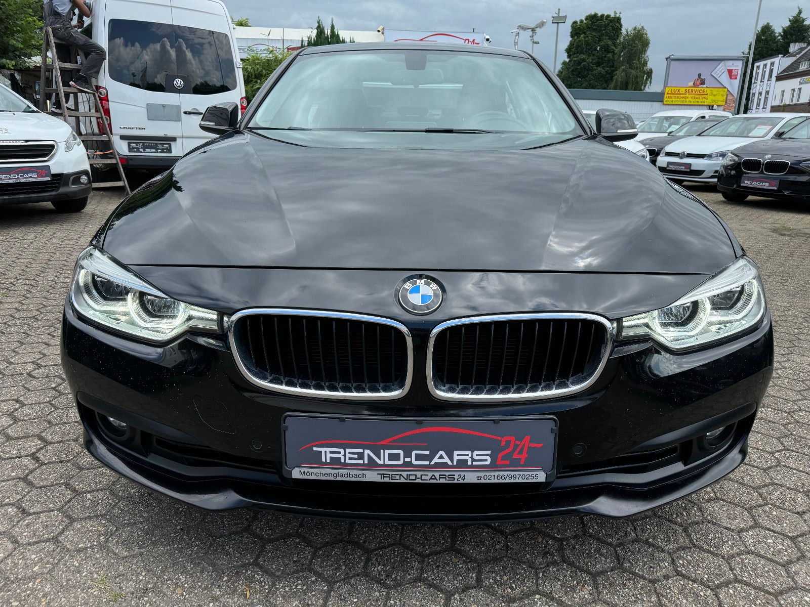 Fahrzeugabbildung BMW 330d Limo.Advantage **Automatik ** Navi