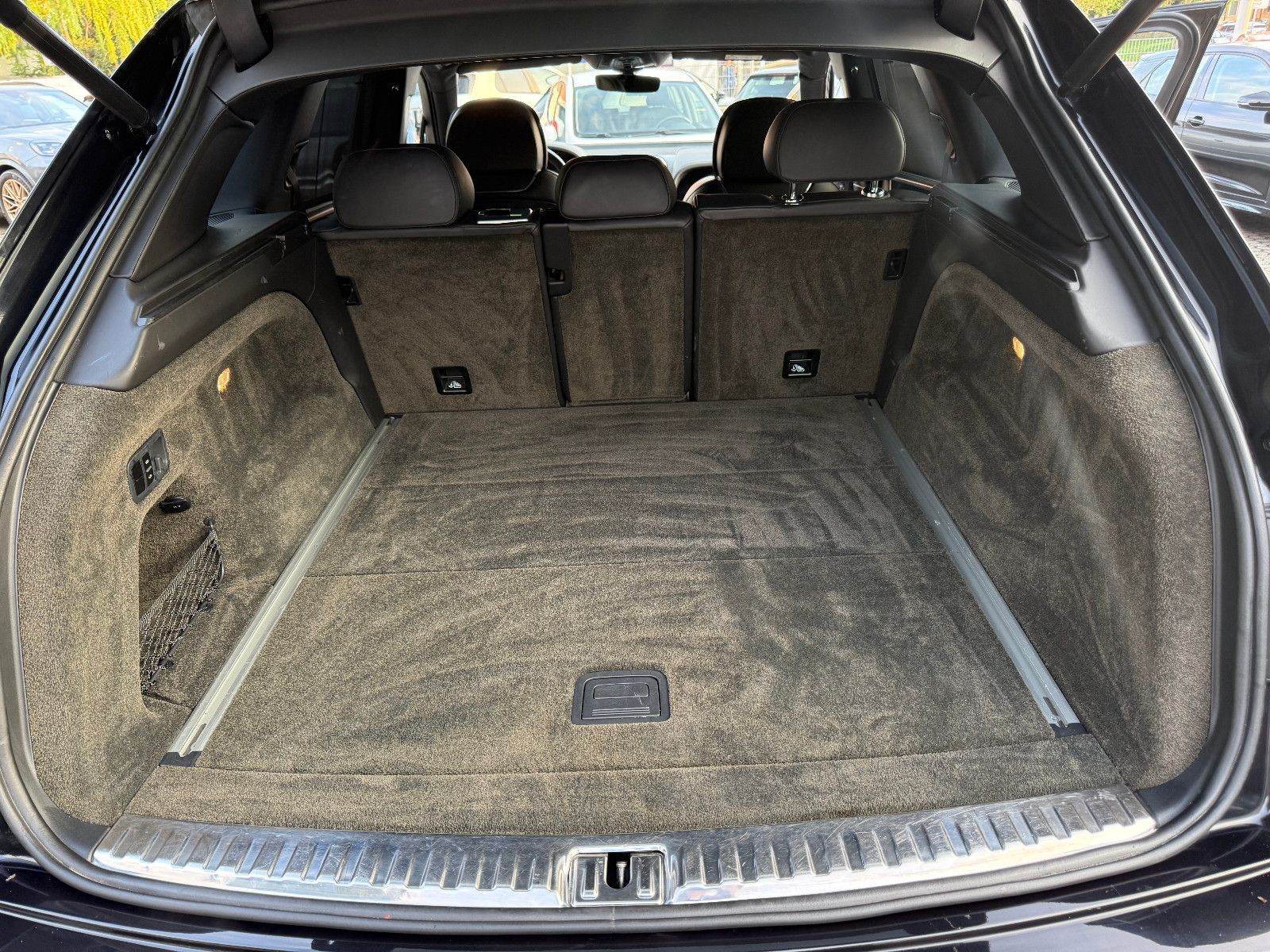 Fahrzeugabbildung Bentley Bentayga 6.0 W12 4WD*FirstEdition* Voll*