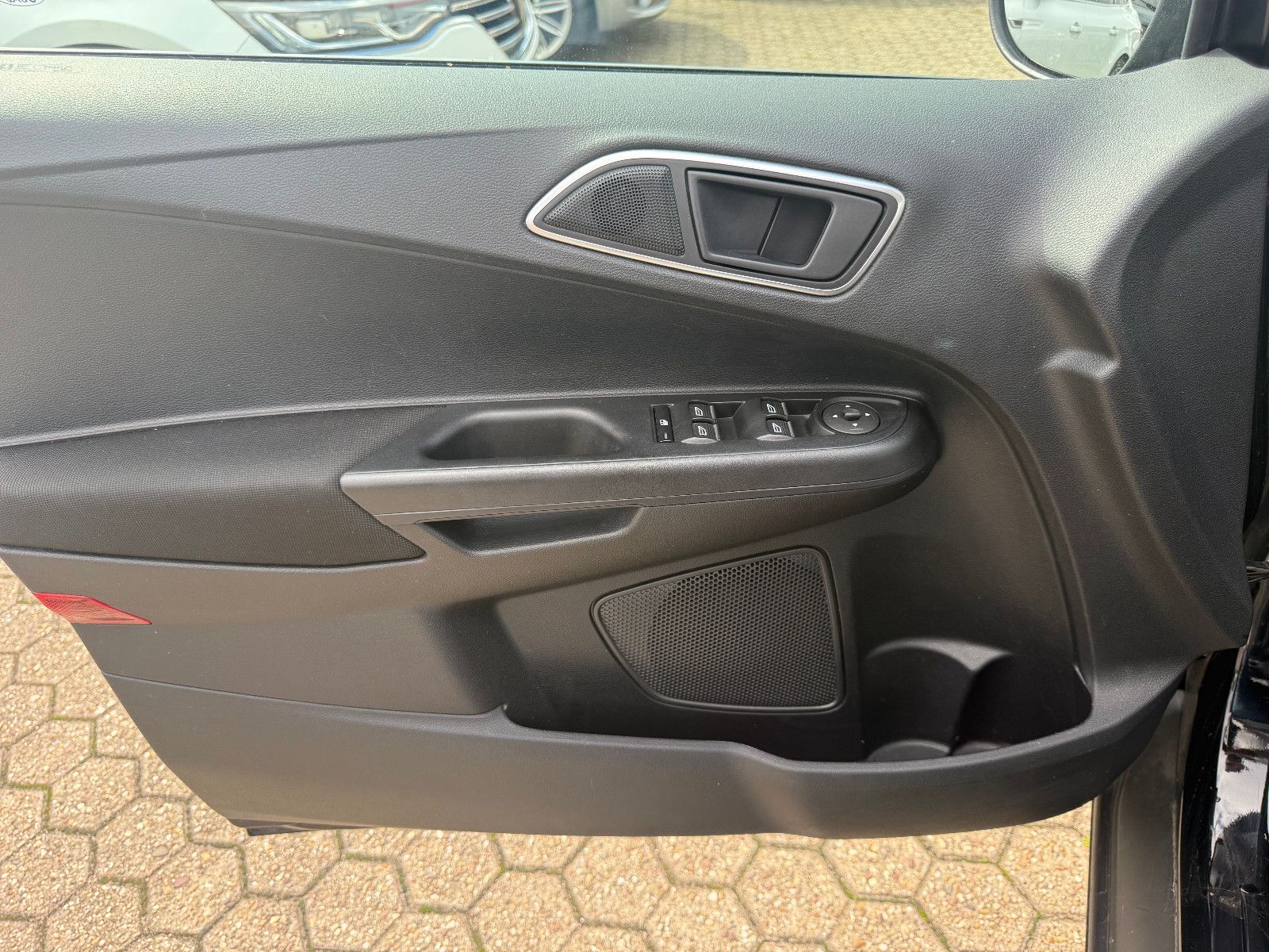 Fahrzeugabbildung Ford B-Max B-MAX Trend*AHK*
