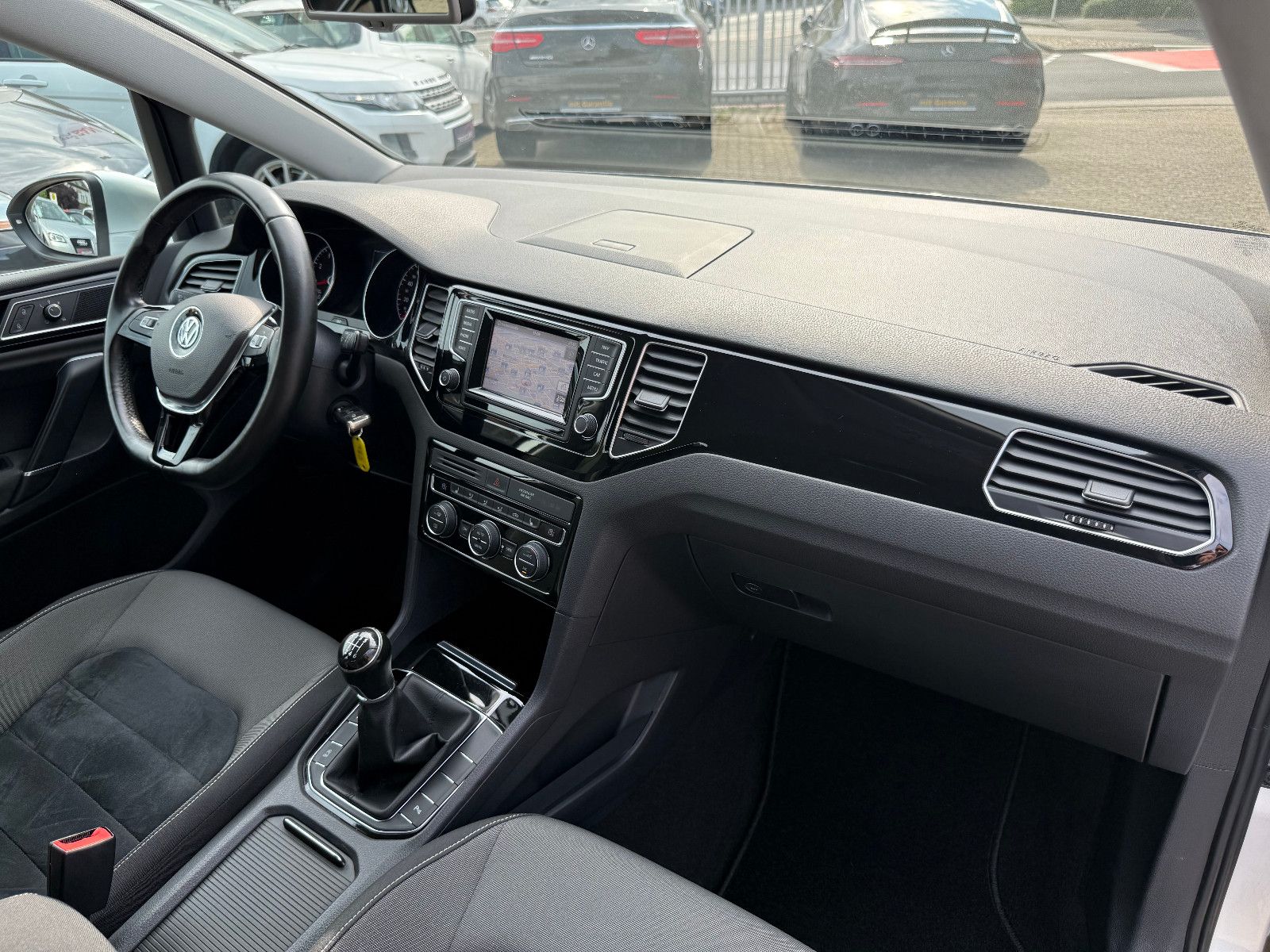 Fahrzeugabbildung Volkswagen Golf SportsvanVII Lounge*Sehr gepflegt*Klima*AHK