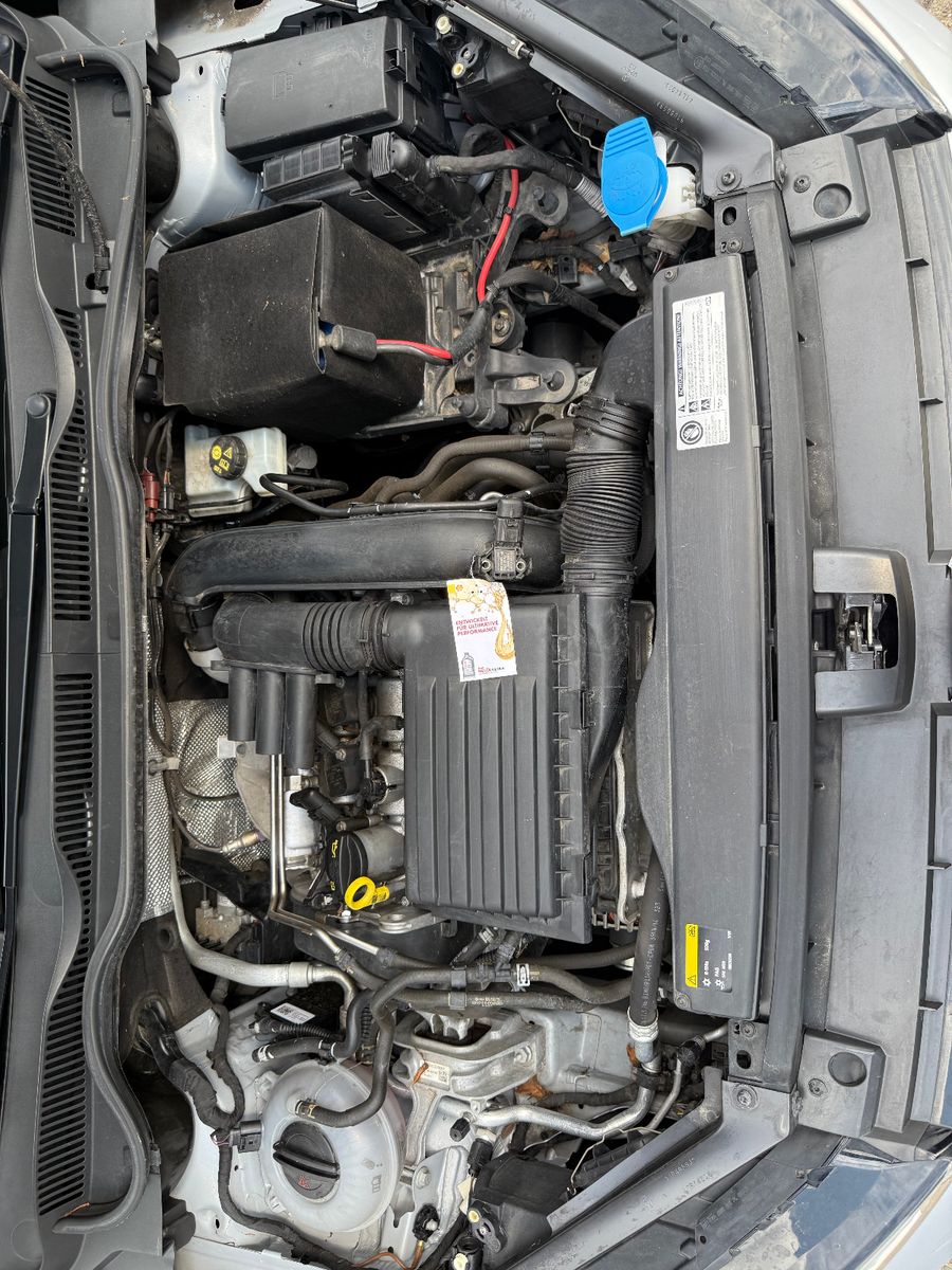 Fahrzeugabbildung Volkswagen Golf SportsvanVII Lounge*Sehr gepflegt*Klima*AHK