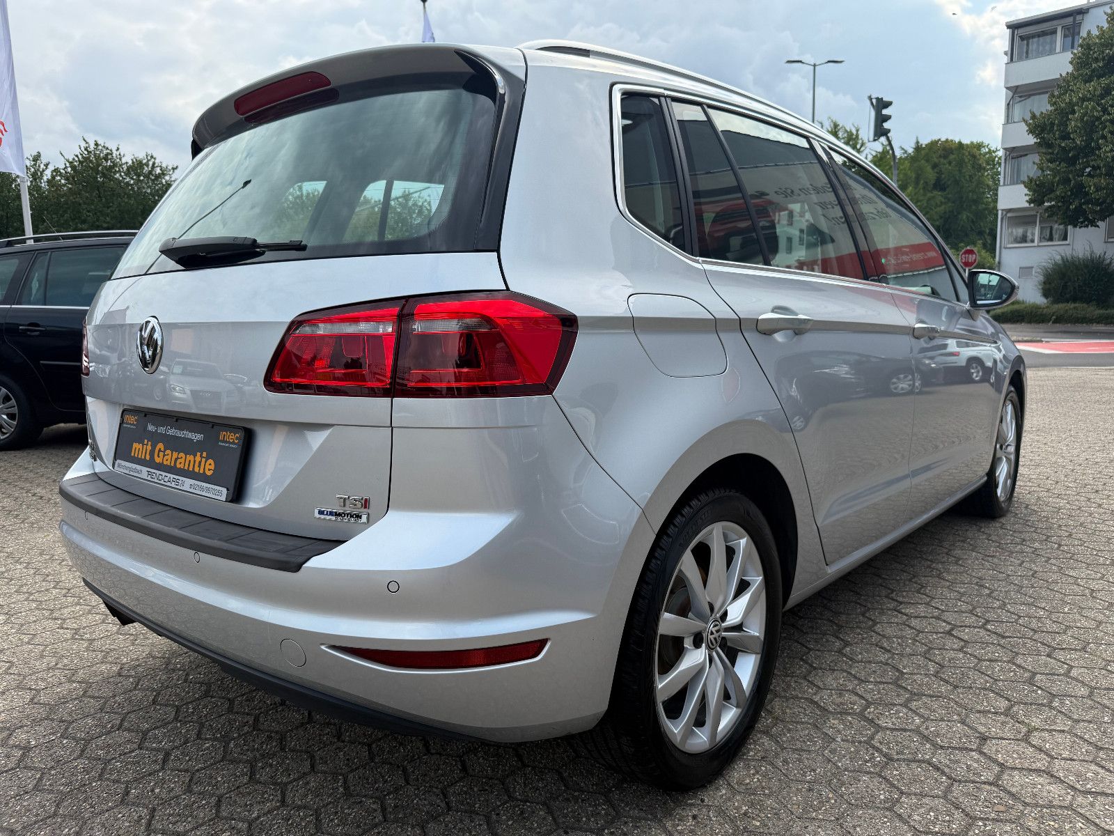 Fahrzeugabbildung Volkswagen Golf SportsvanVII Lounge*Sehr gepflegt*Klima*AHK