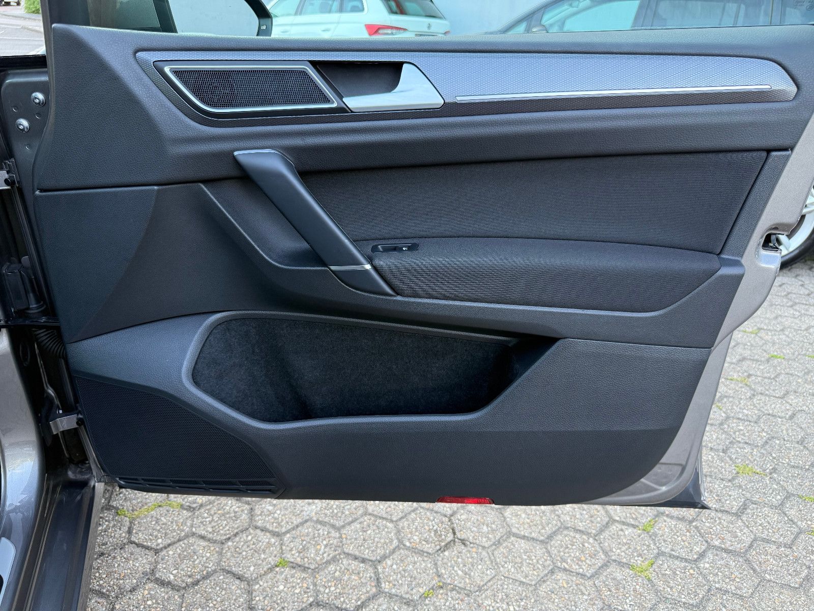Fahrzeugabbildung Volkswagen Golf SportsvanVII Highline lounge*Klima*Tempomat