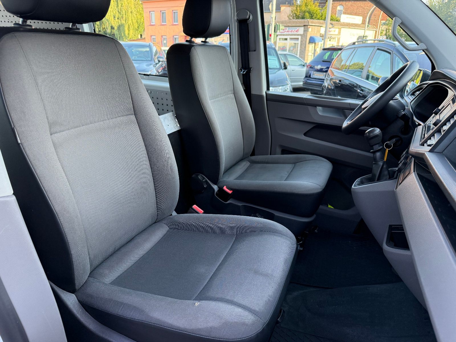 Fahrzeugabbildung Volkswagen T6.1*Radstand 3000 mm*Klima*Service Neu bei VW*