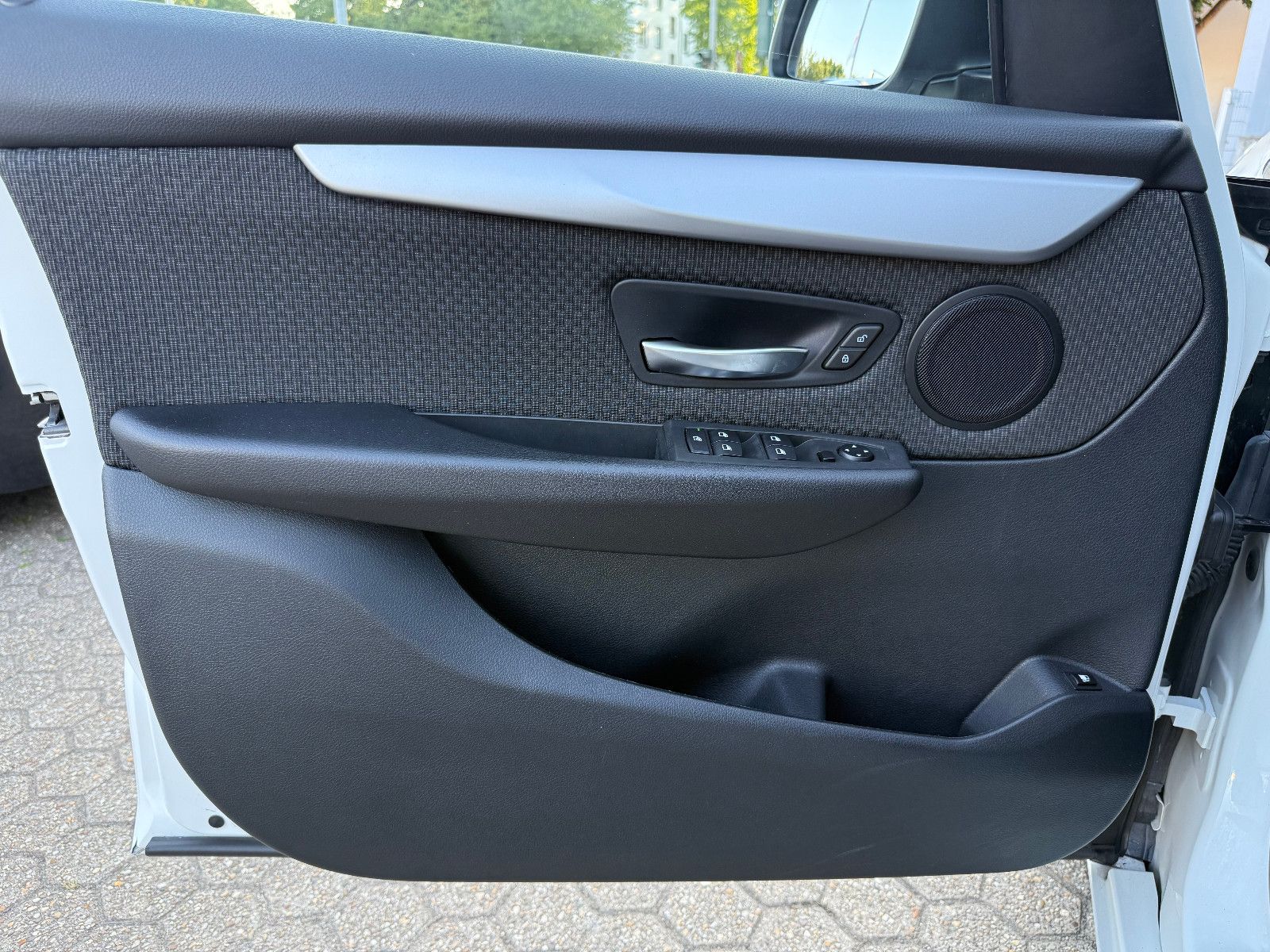 Fahrzeugabbildung BMW 225 Baureihe 2 Active Tourer 225 xe Advantage