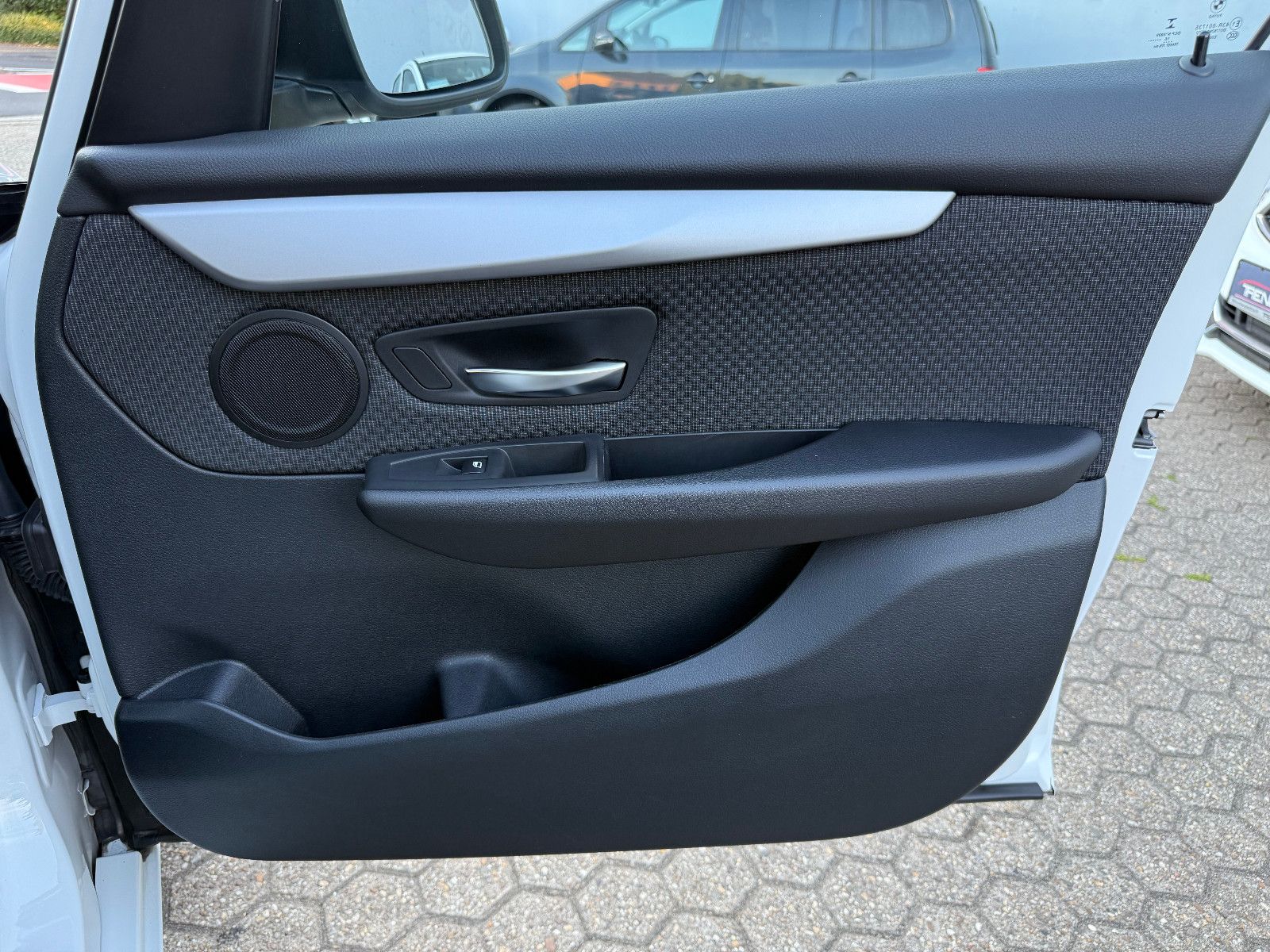 Fahrzeugabbildung BMW 225 Baureihe 2 Active Tourer 225 xe Advantage