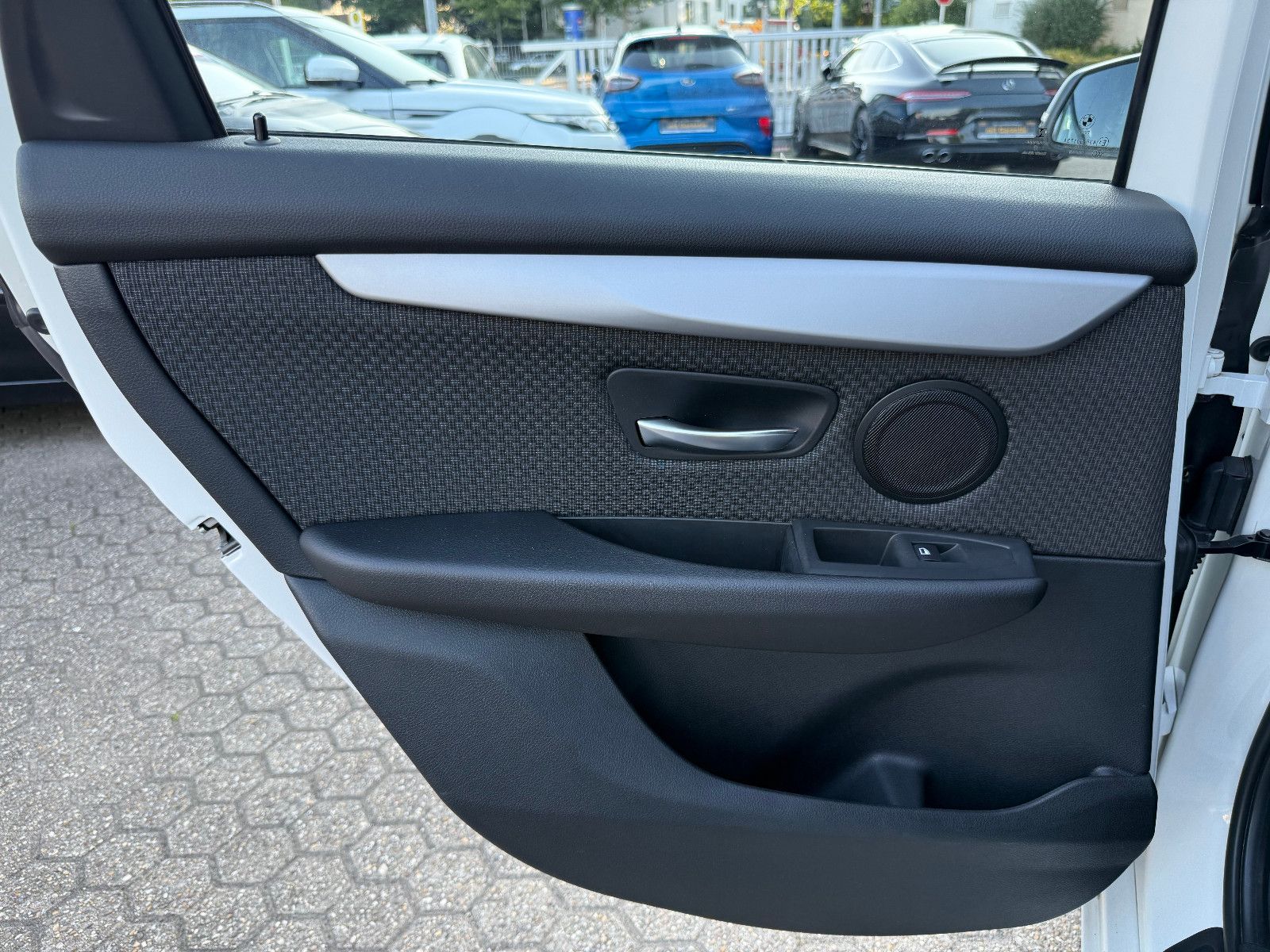 Fahrzeugabbildung BMW 225 Baureihe 2 Active Tourer 225 xe Advantage