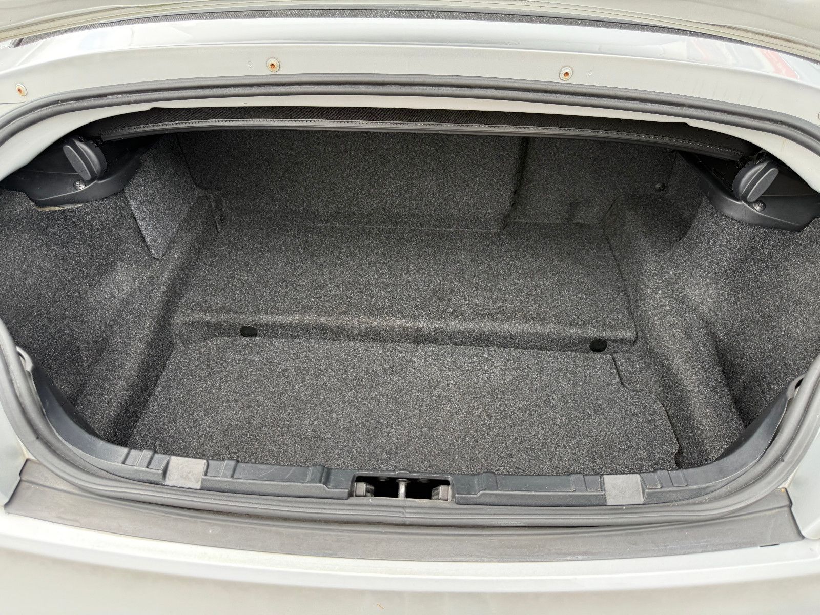 Fahrzeugabbildung BMW Z4 Baureihe Z4 Roadster 2.0i