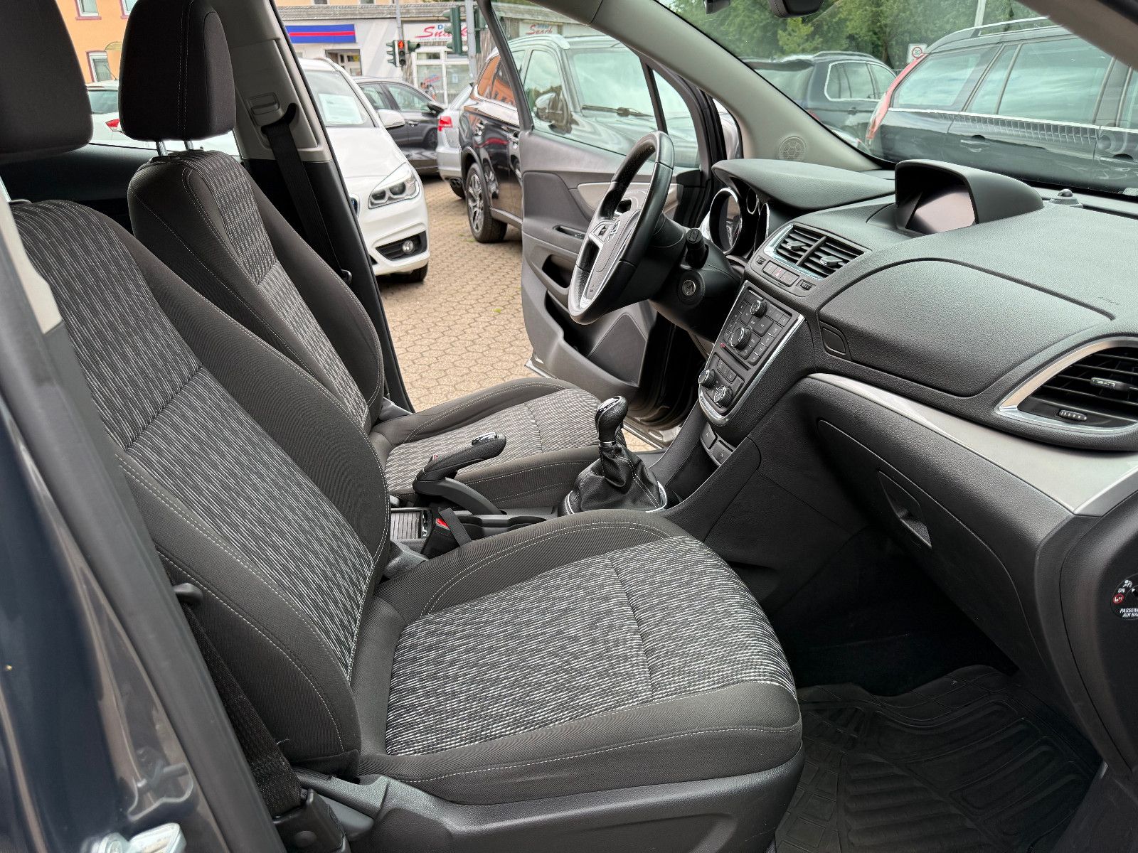 Fahrzeugabbildung Opel Mokka Edition ecoFlex