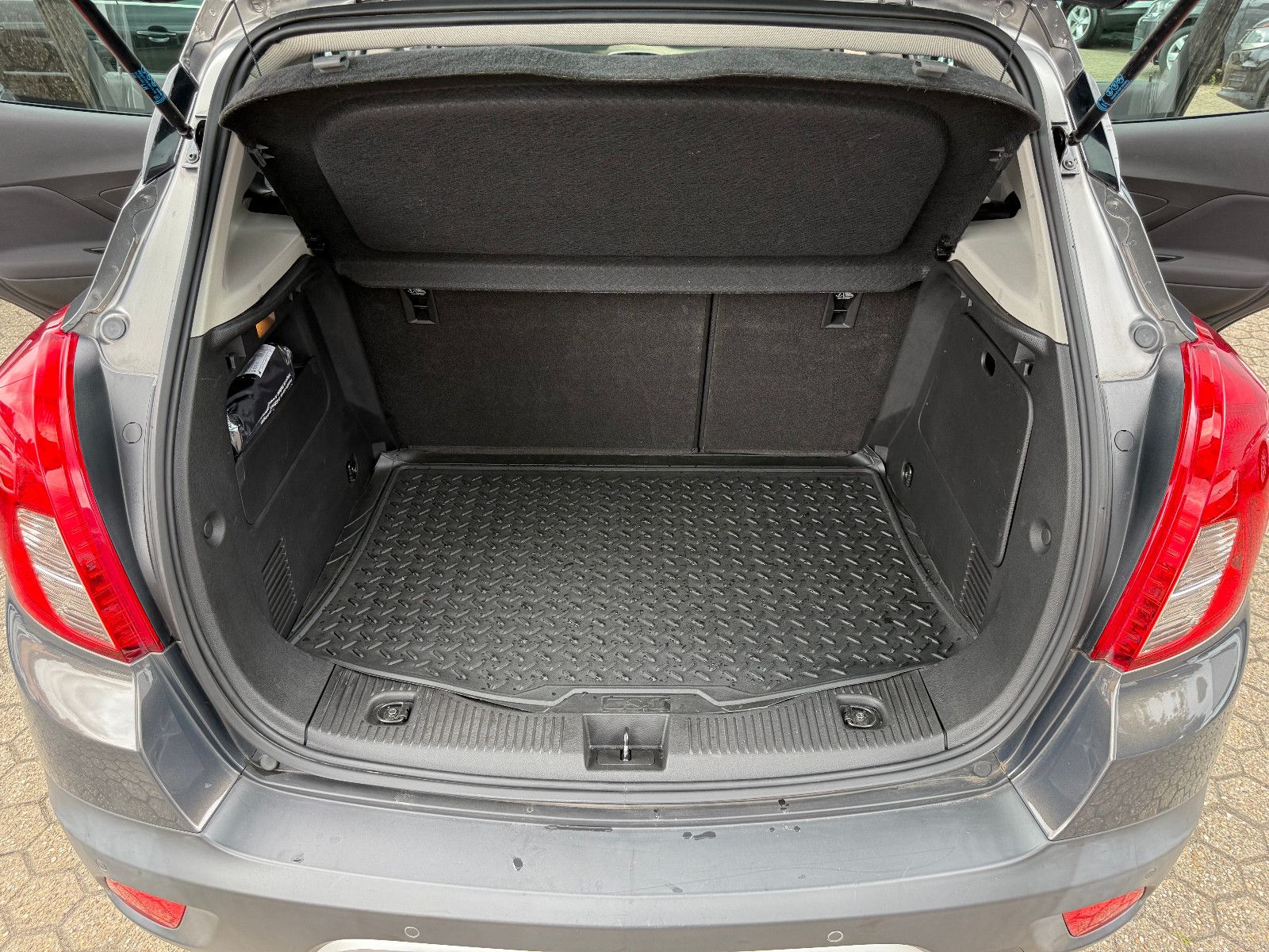 Fahrzeugabbildung Opel Mokka Edition ecoFlex