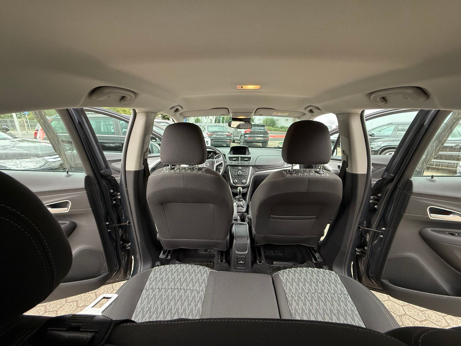 Fahrzeugabbildung Opel Mokka Edition ecoFlex