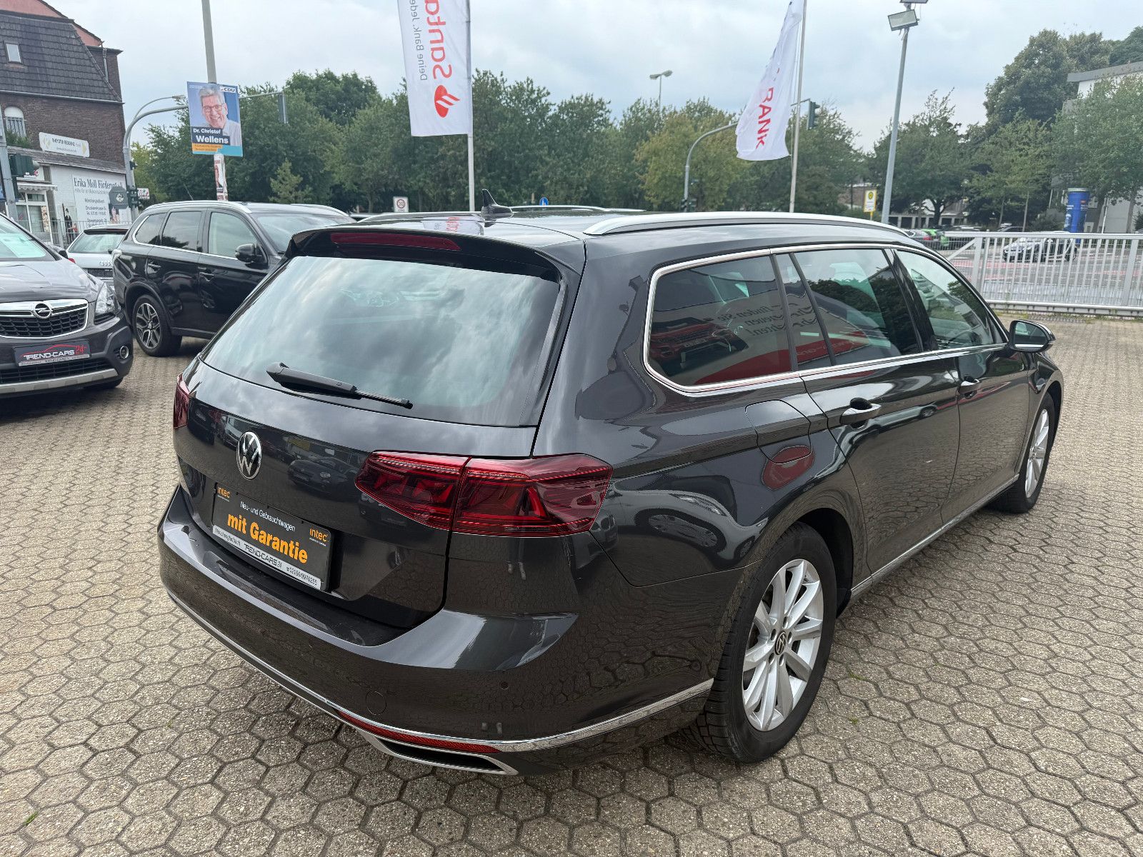 Fahrzeugabbildung Volkswagen Passat Variant Elegance **ACC** Automatik