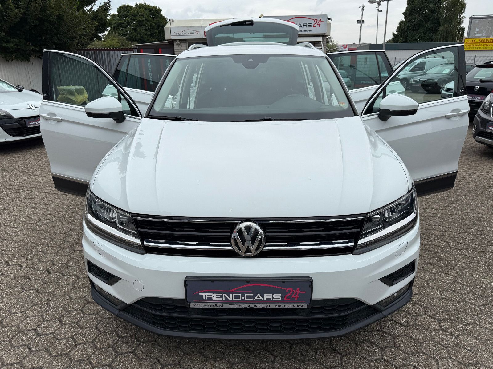 Fahrzeugabbildung Volkswagen Tiguan Sound BMT/Start-Stopp DSG Automatik