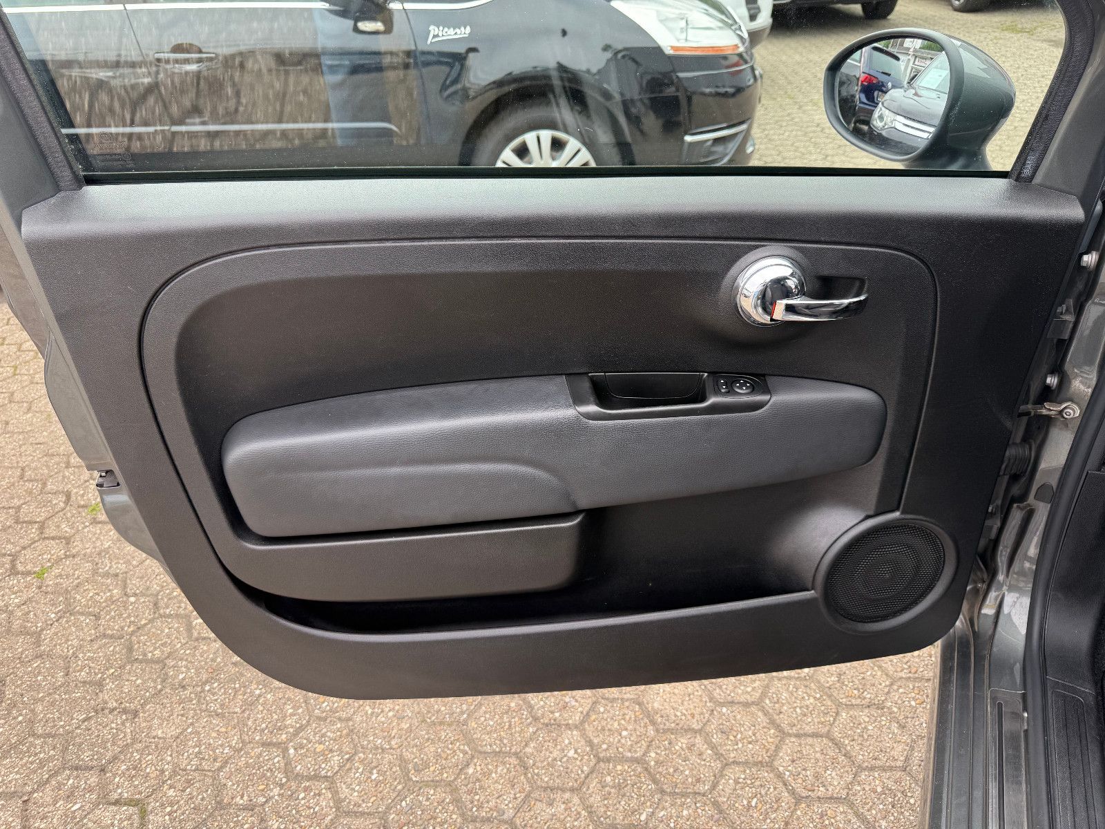 Fahrzeugabbildung Fiat 500 S