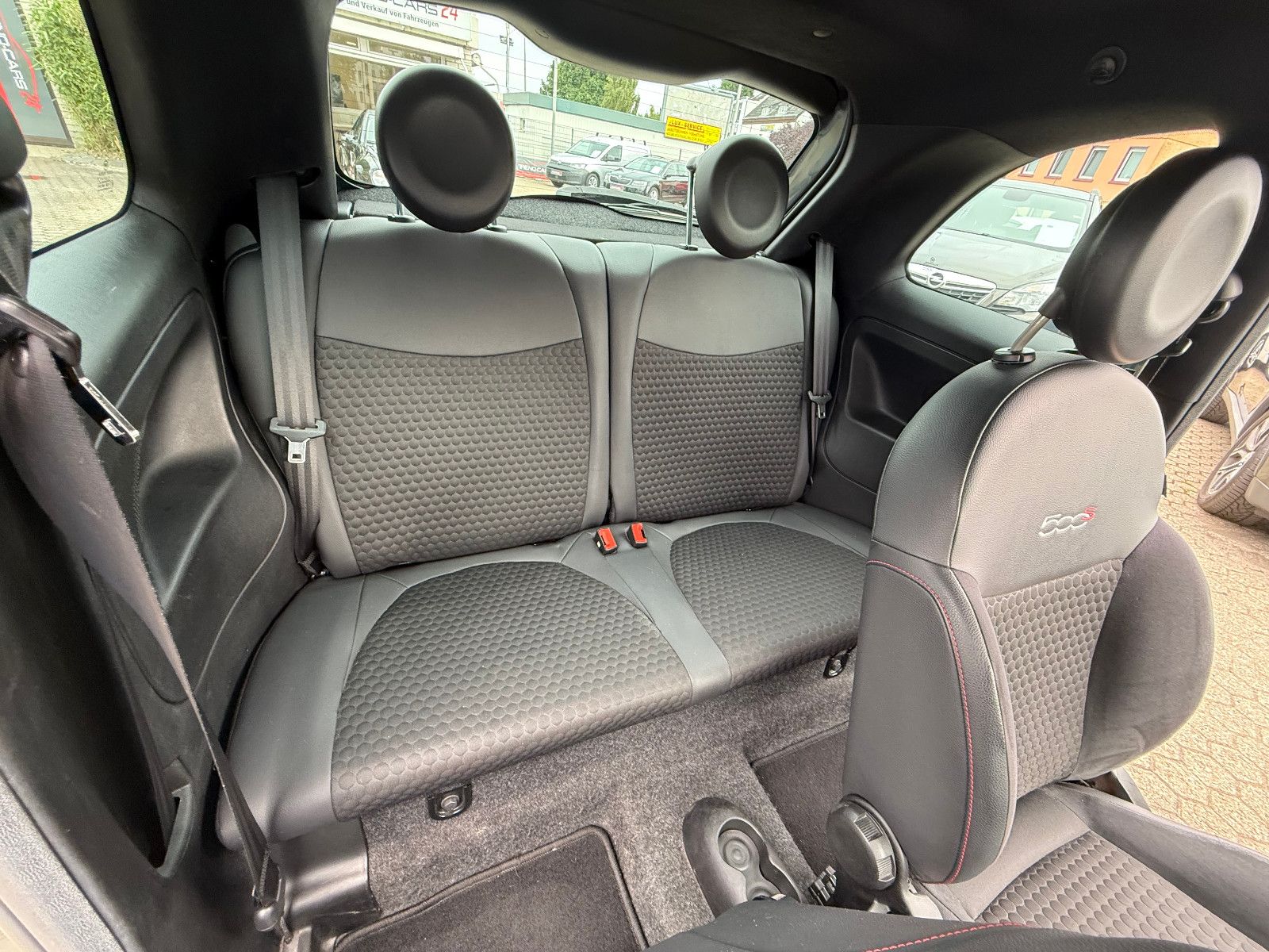Fahrzeugabbildung Fiat 500 S