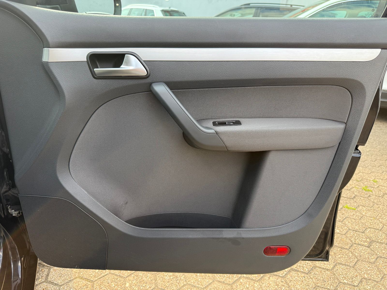 Fahrzeugabbildung Volkswagen Touran Style BMT*Tempomat*Navi*7 Sitzer*