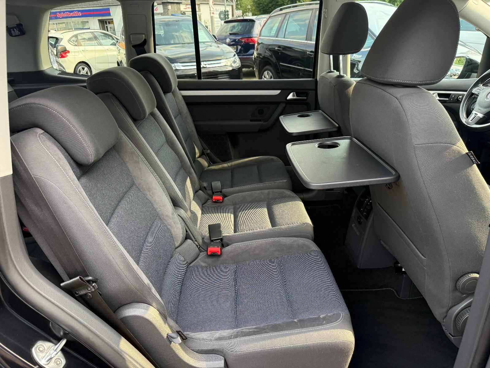 Fahrzeugabbildung Volkswagen Touran Style BMT*Tempomat*Navi*7 Sitzer*
