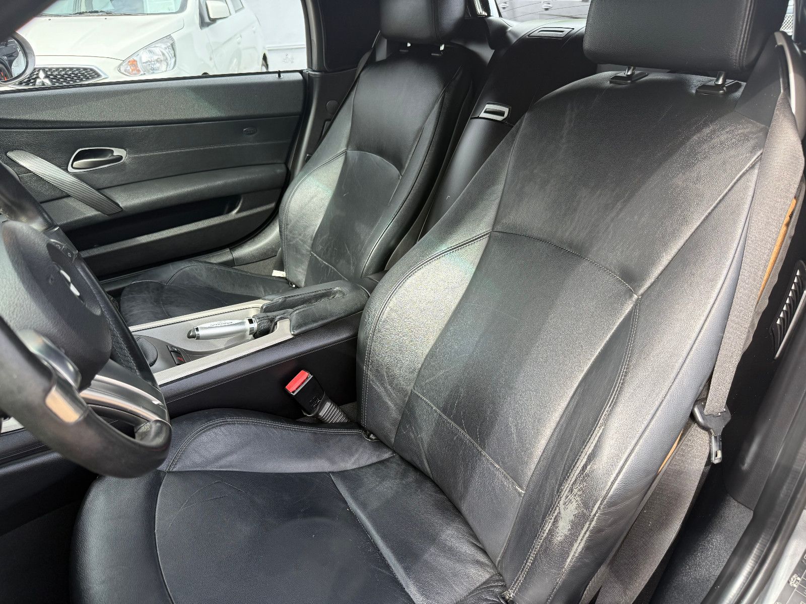 Fahrzeugabbildung BMW Z4 Baureihe Z4 Roadster 3.0i