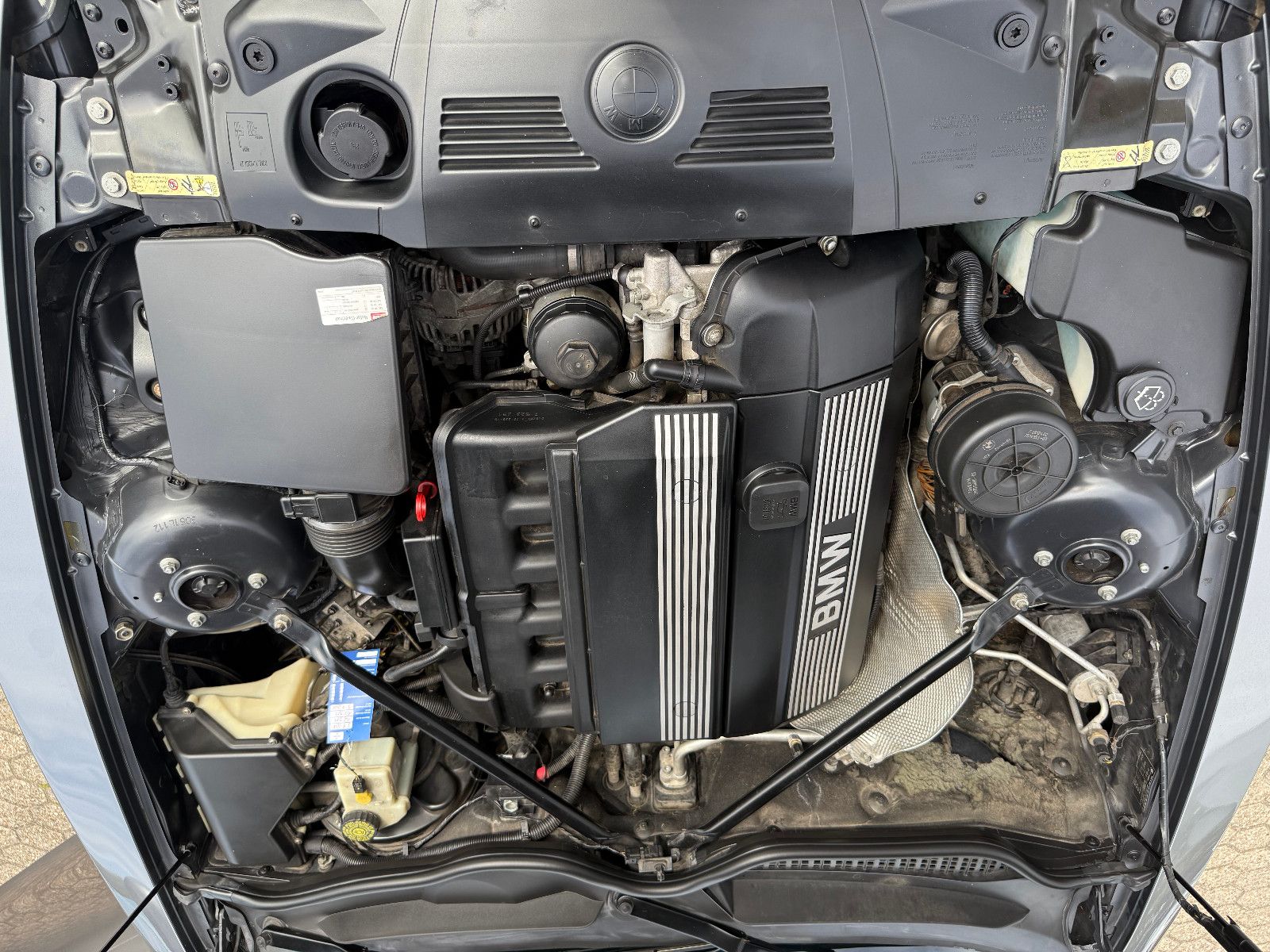 Fahrzeugabbildung BMW Z4 Baureihe Z4 Roadster 3.0i