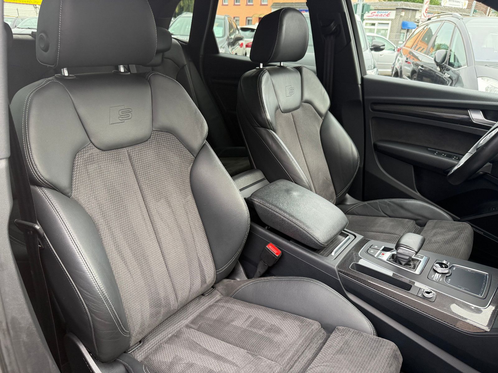 Fahrzeugabbildung Audi SQ5 3.0 TFSI quattro
