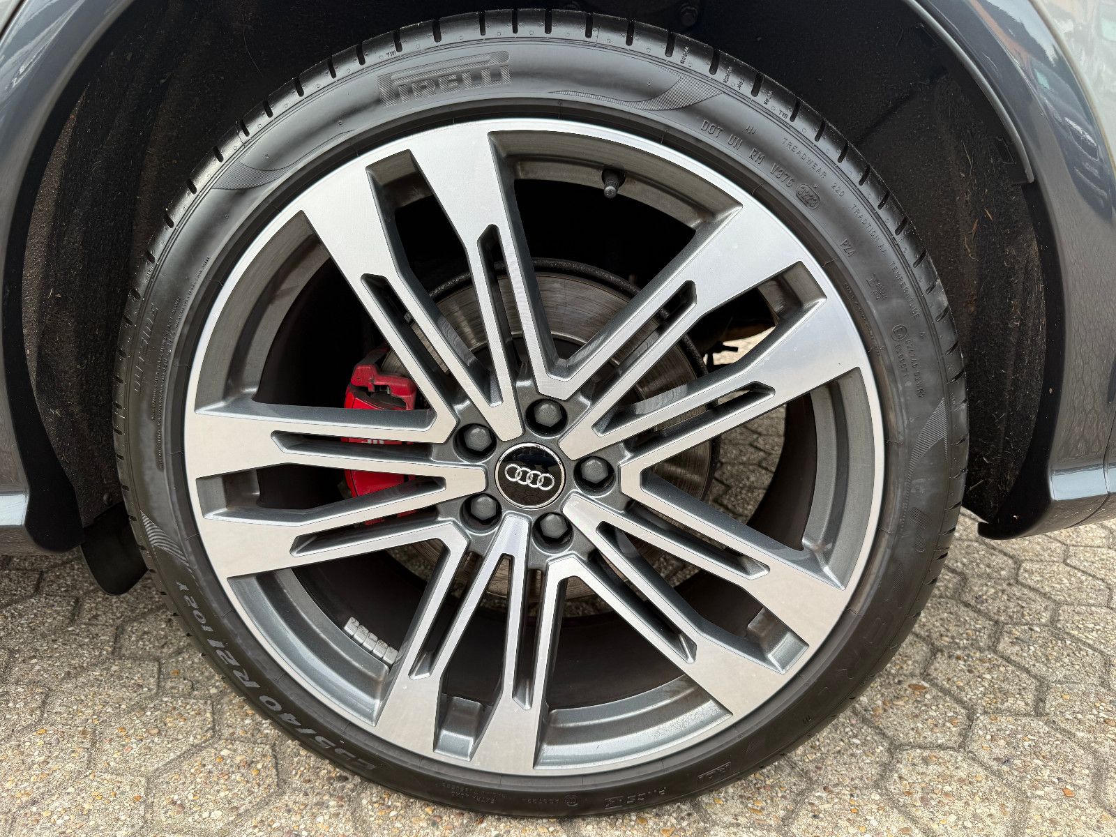Fahrzeugabbildung Audi SQ5 3.0 TFSI quattro