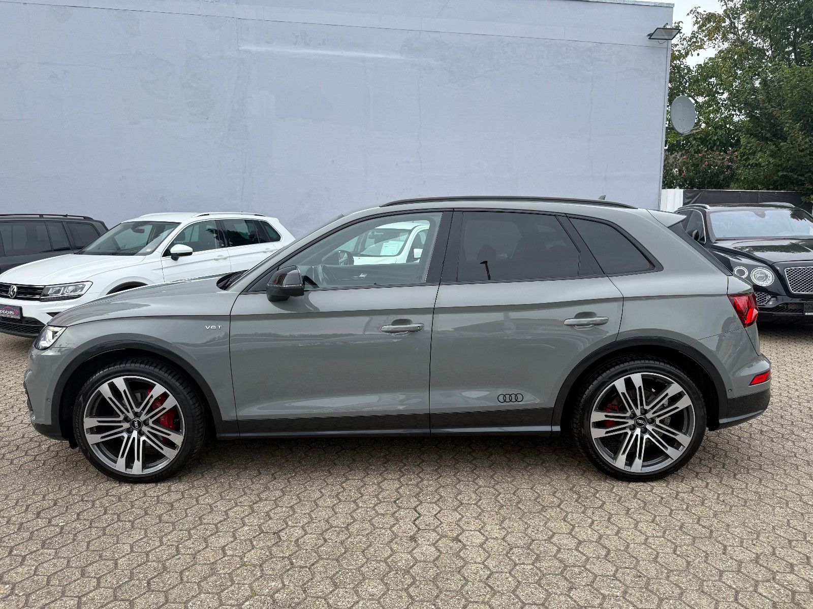 Fahrzeugabbildung Audi SQ5 3.0 TFSI quattro