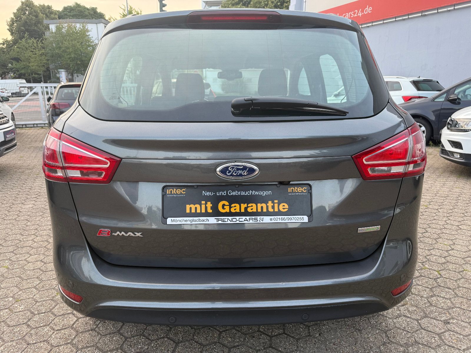 Fahrzeugabbildung Ford B-Max B-MAX Titanium