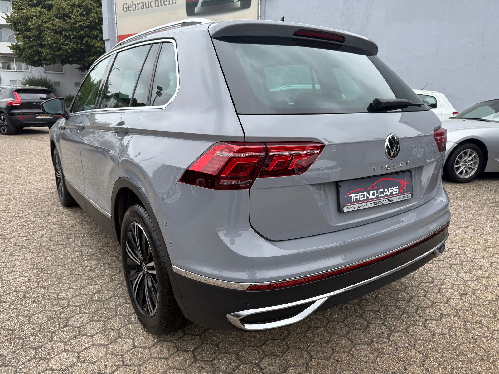 Fahrzeugabbildung Volkswagen Tiguan Elegance*ACC*SH*Lenkradheizung*AHK*