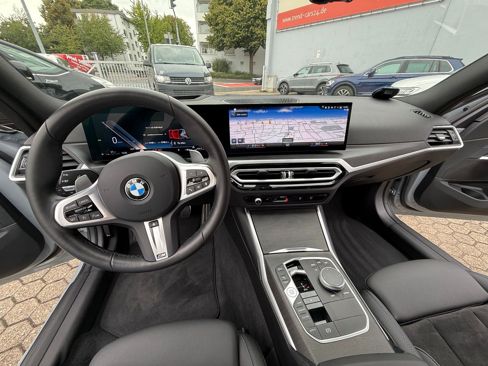 Fahrzeugabbildung BMW 318 Baureihe 3 Touring 318 i M Sport
