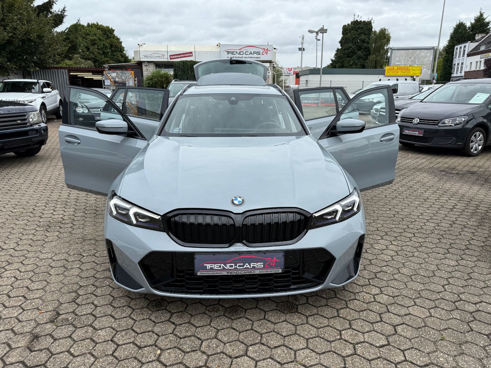 Fahrzeugabbildung BMW 318 Baureihe 3 Touring 318 i M Sport
