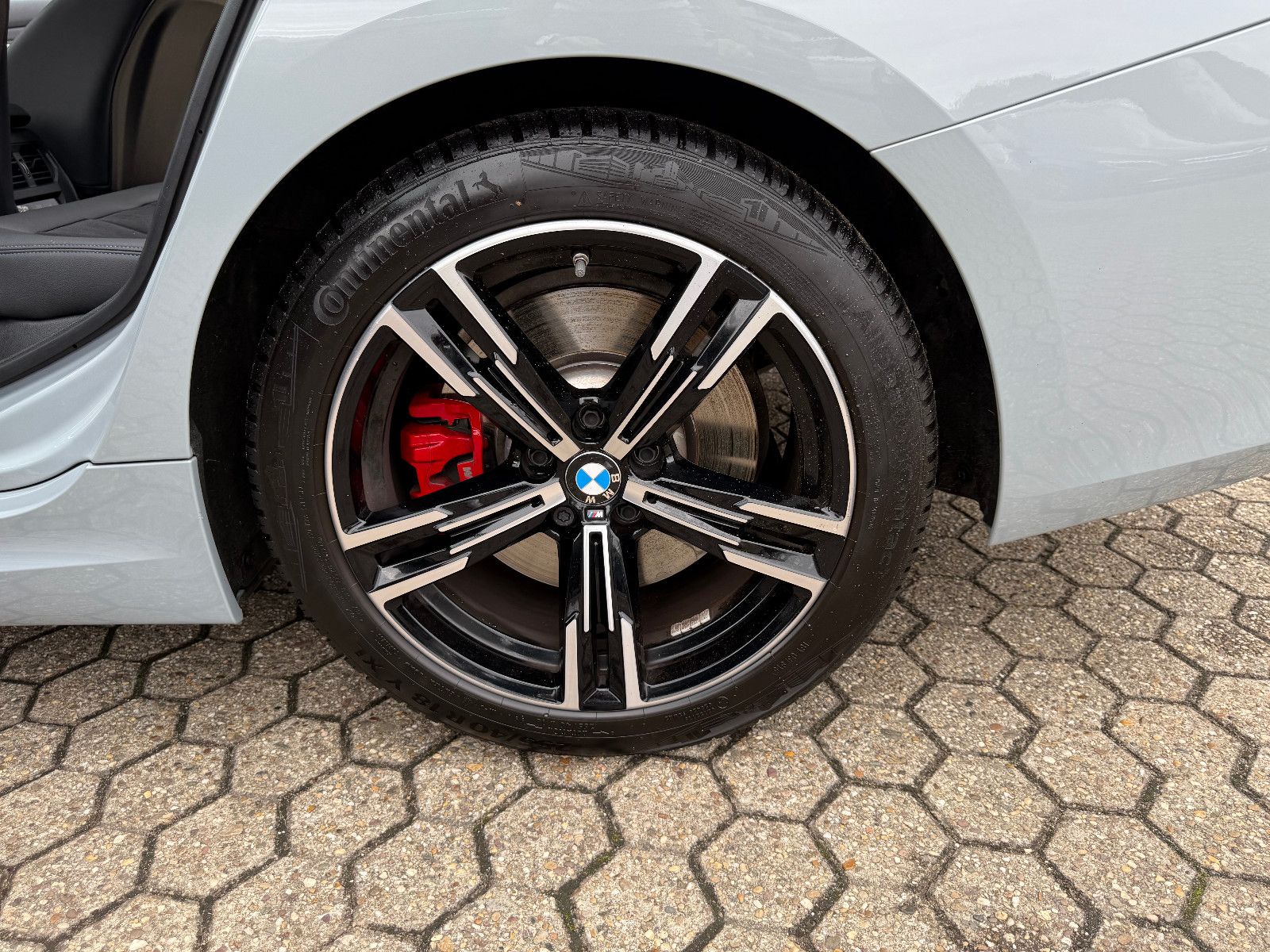 Fahrzeugabbildung BMW 318 Baureihe 3 Touring 318 i M Sport