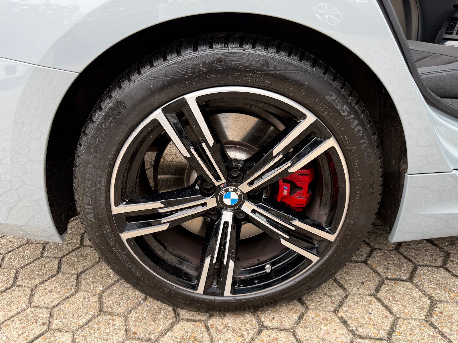 Fahrzeugabbildung BMW 318 Baureihe 3 Touring 318 i M Sport