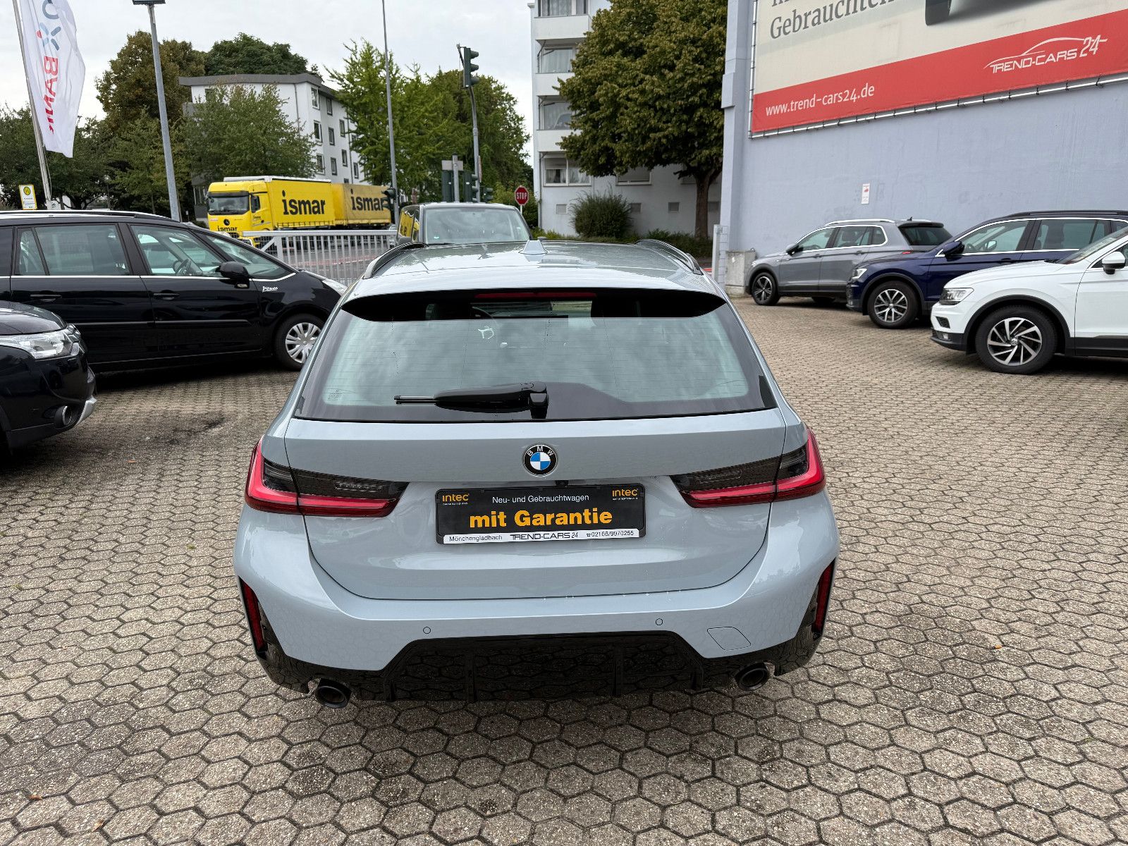 Fahrzeugabbildung BMW 318 Baureihe 3 Touring 318 i M Sport