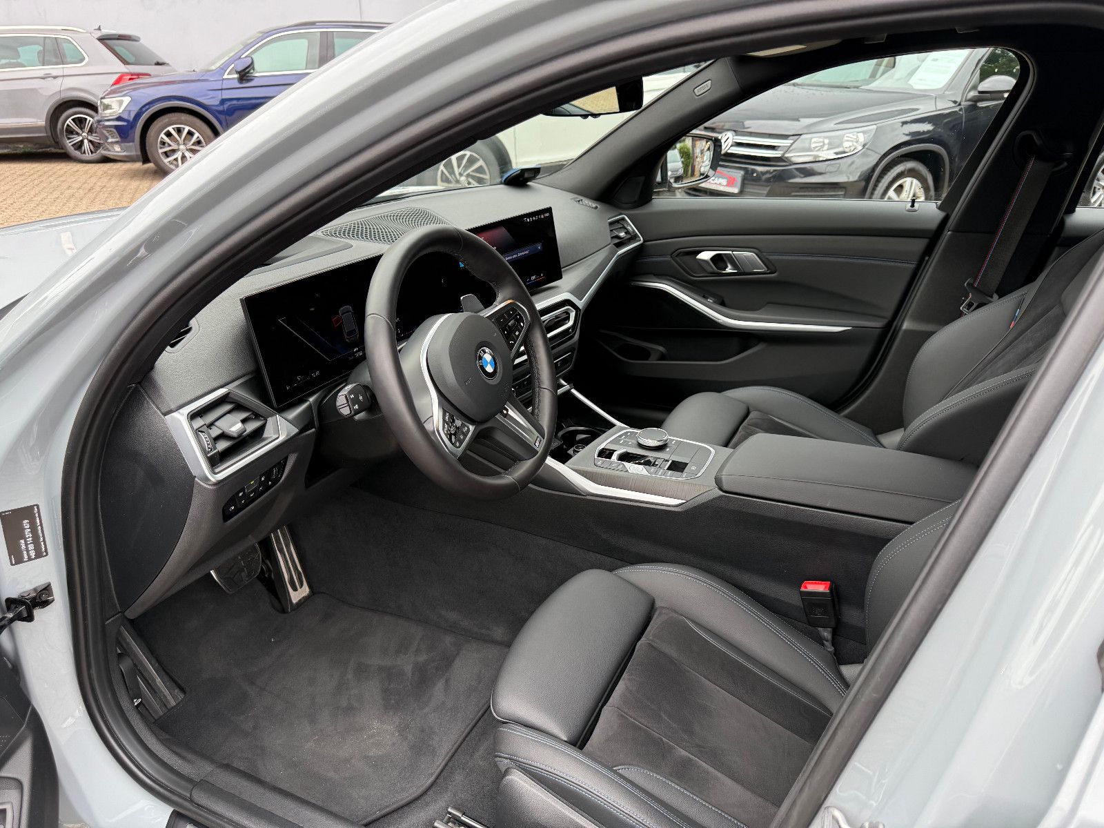 Fahrzeugabbildung BMW 318 Baureihe 3 Touring 318 i M Sport
