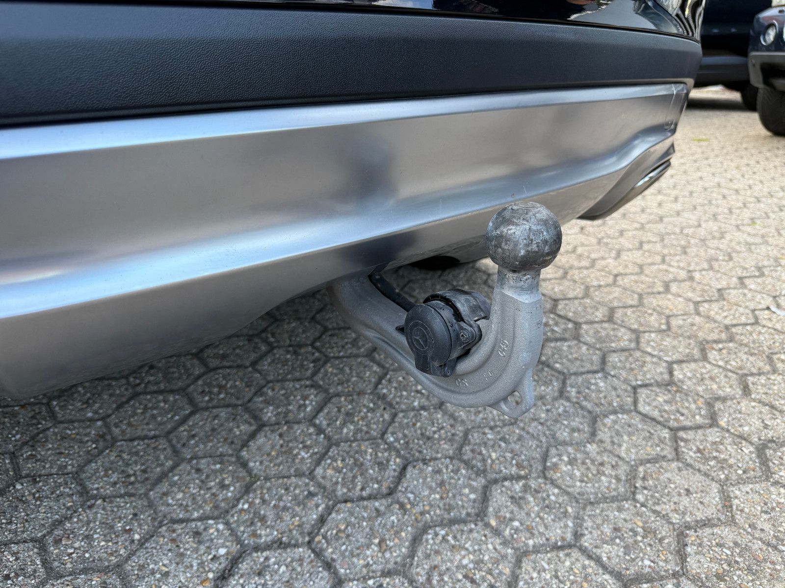 Fahrzeugabbildung Mercedes-Benz GLA 180 Urban*AHK*Tempomat*Klima*