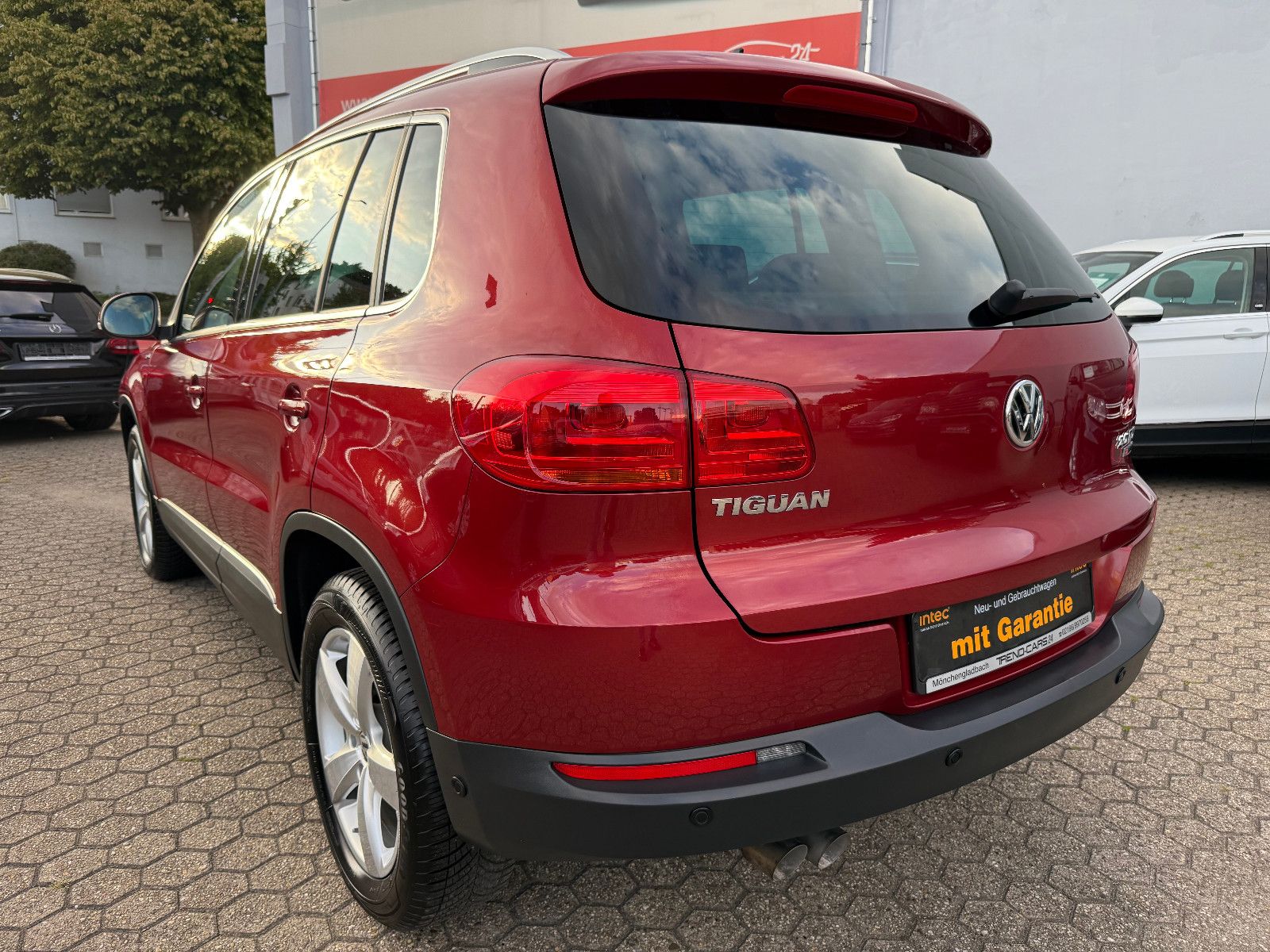 Fahrzeugabbildung Volkswagen Tiguan Lounge Track & Style BMT 4Motion*AHK*