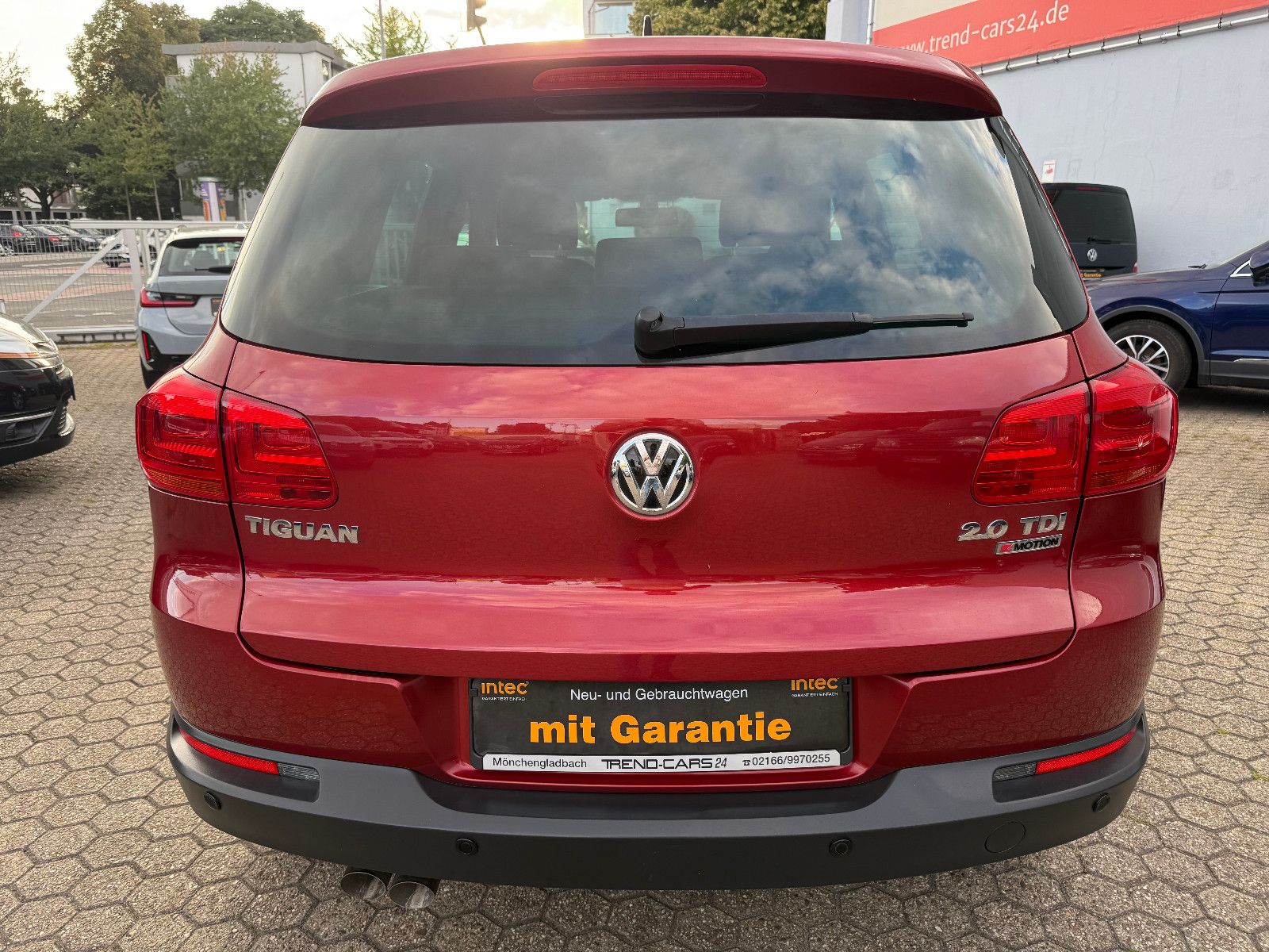 Fahrzeugabbildung Volkswagen Tiguan Lounge Track & Style BMT 4Motion*AHK*