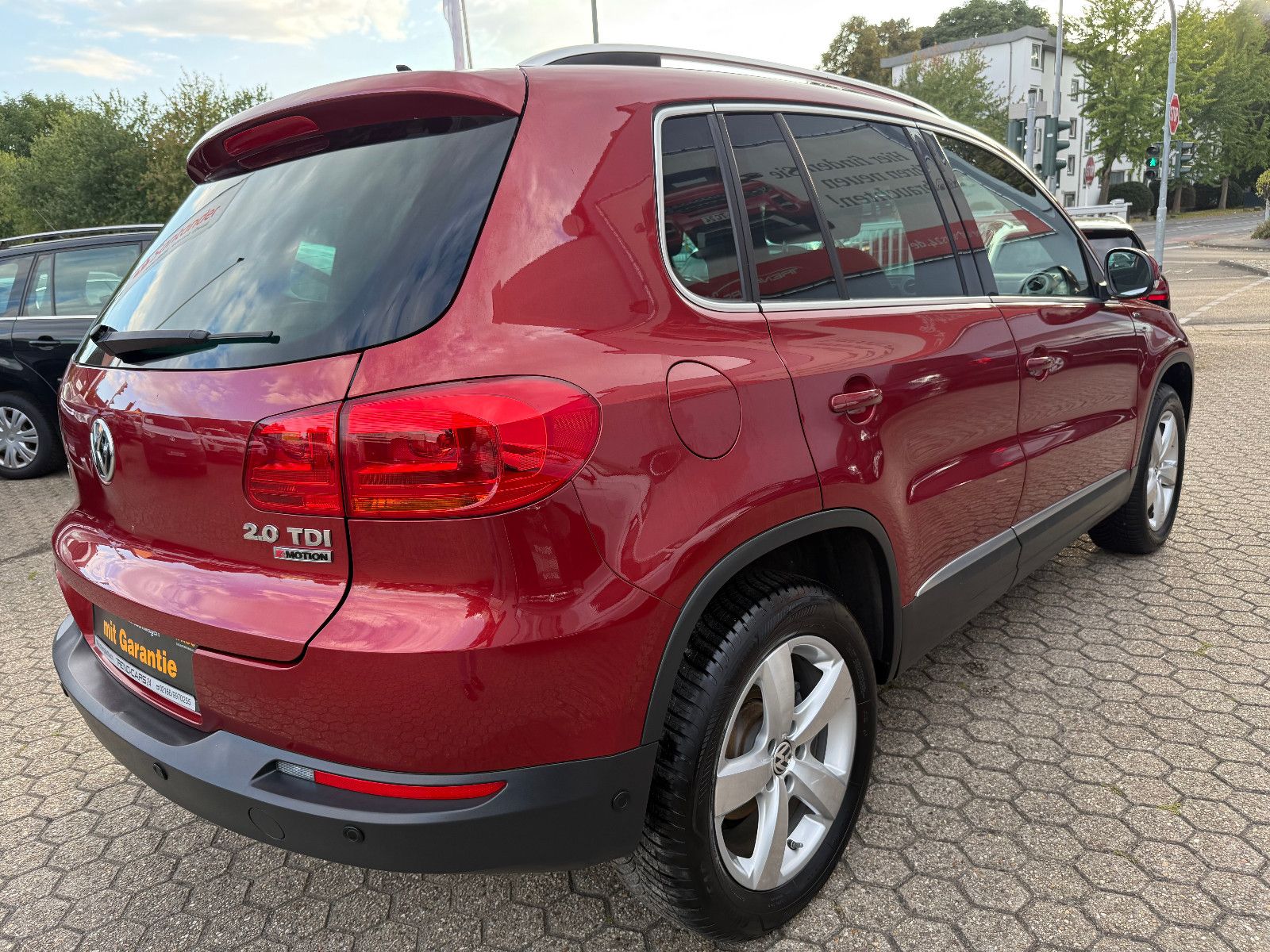 Fahrzeugabbildung Volkswagen Tiguan Lounge Track & Style BMT 4Motion*AHK*