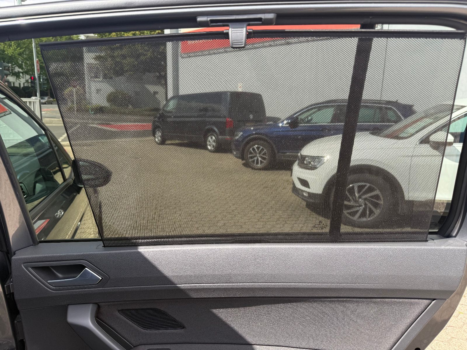 Fahrzeugabbildung Volkswagen Touran Comfortline BMT/*ACC*Navi*7 Sitzer*