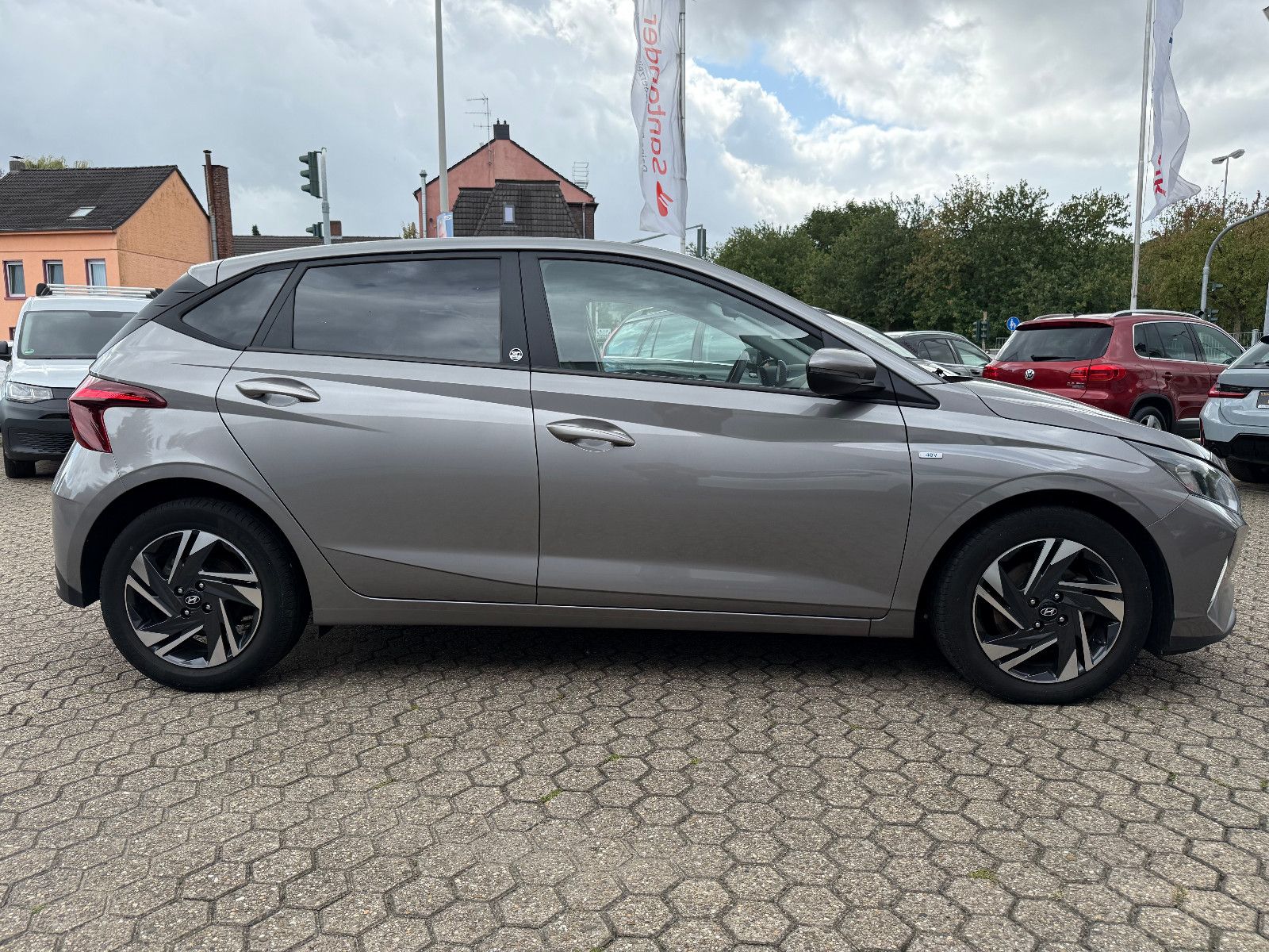 Fahrzeugabbildung Hyundai i20 Edition 30 Mild-Hybrid*ACC*Klima*