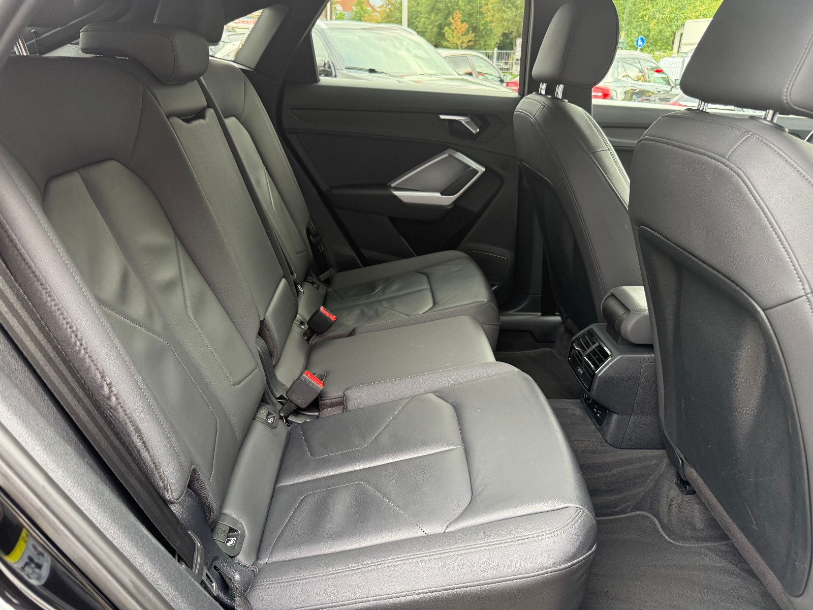 Fahrzeugabbildung Audi Q3 Sportback 35 TDI quattro S line*Bang&Olufson*