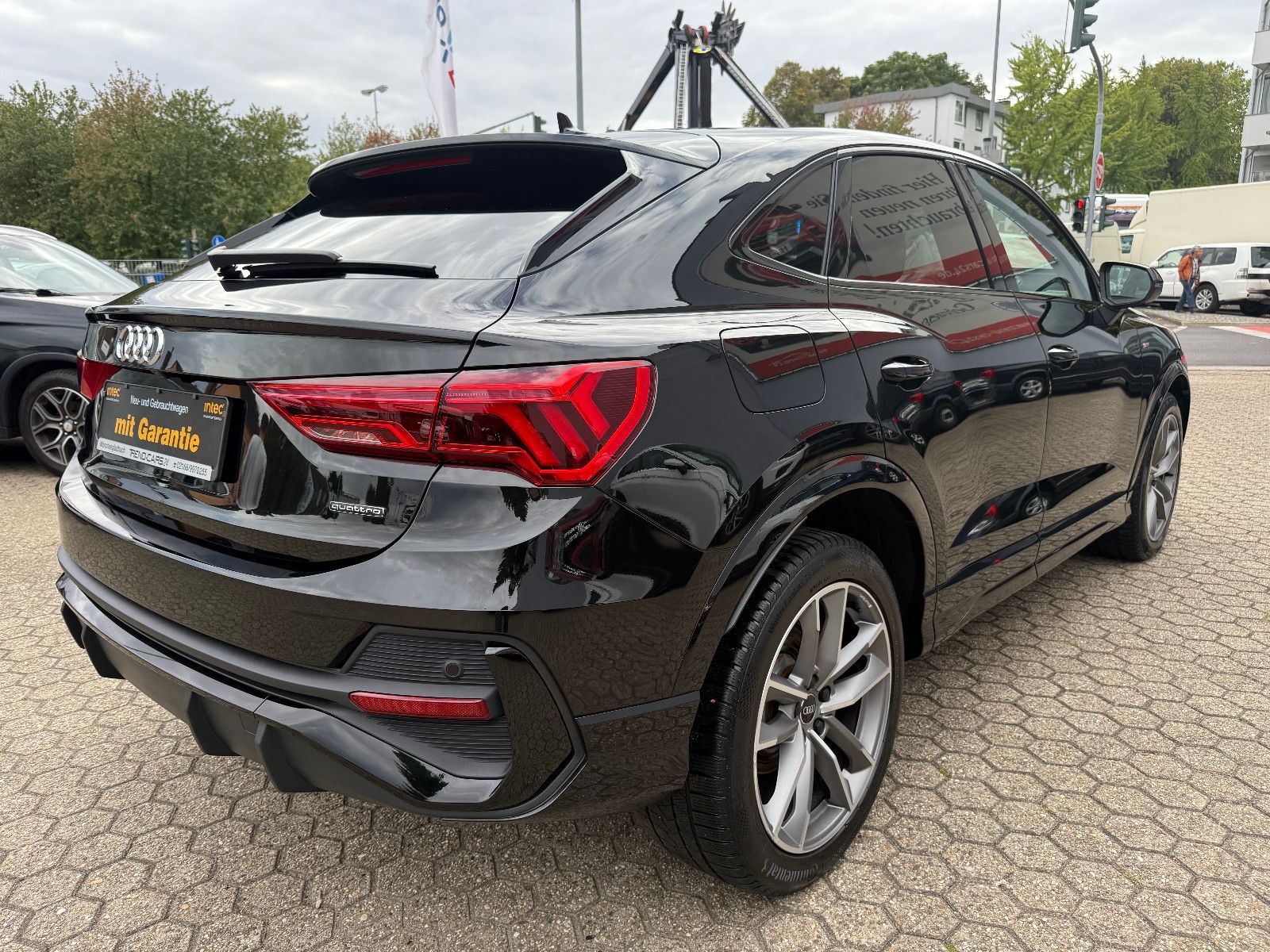 Fahrzeugabbildung Audi Q3 Sportback 35 TDI quattro S line*Bang&Olufson*