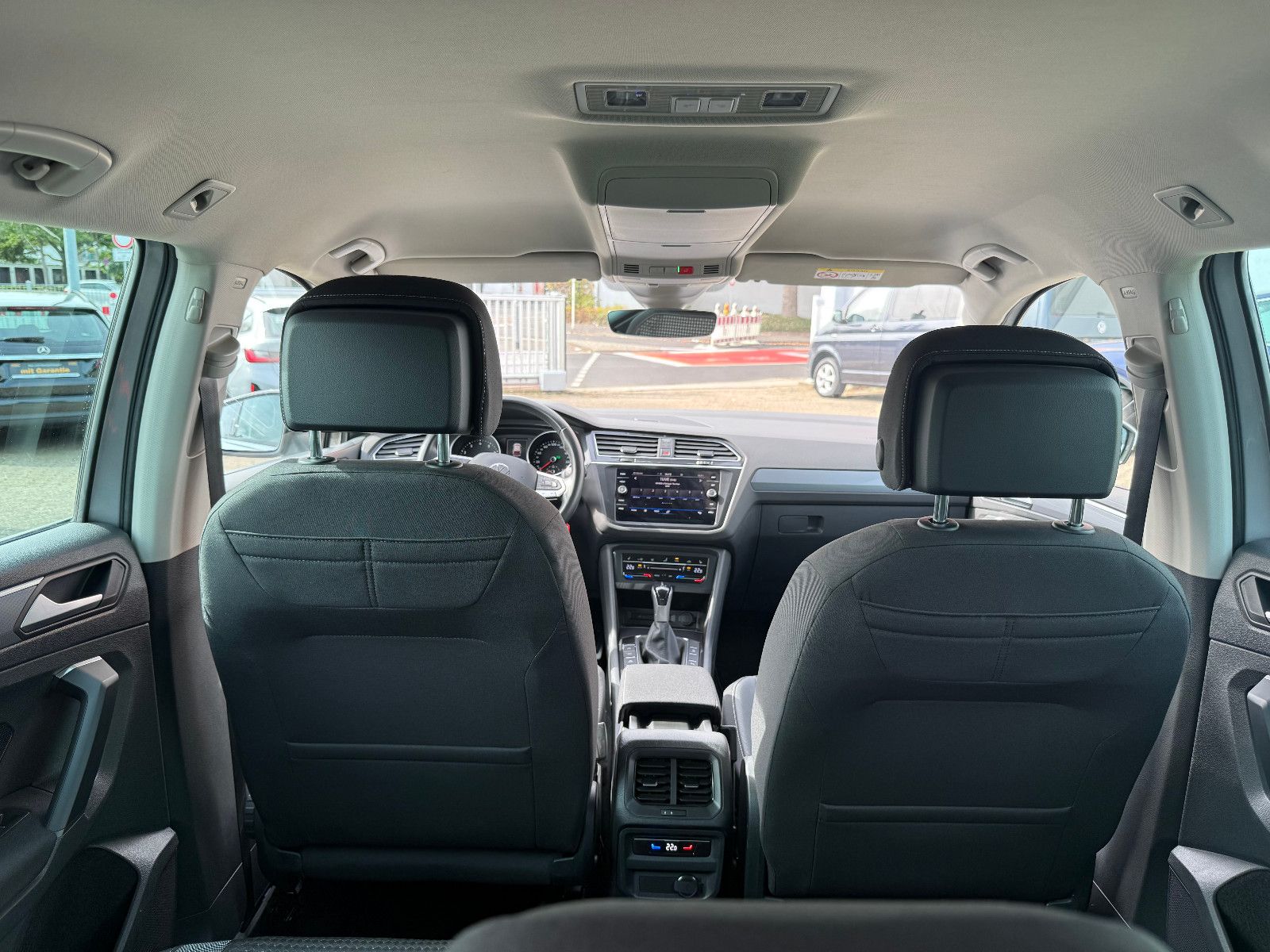 Fahrzeugabbildung Volkswagen Tiguan Active*ACC*AHK*