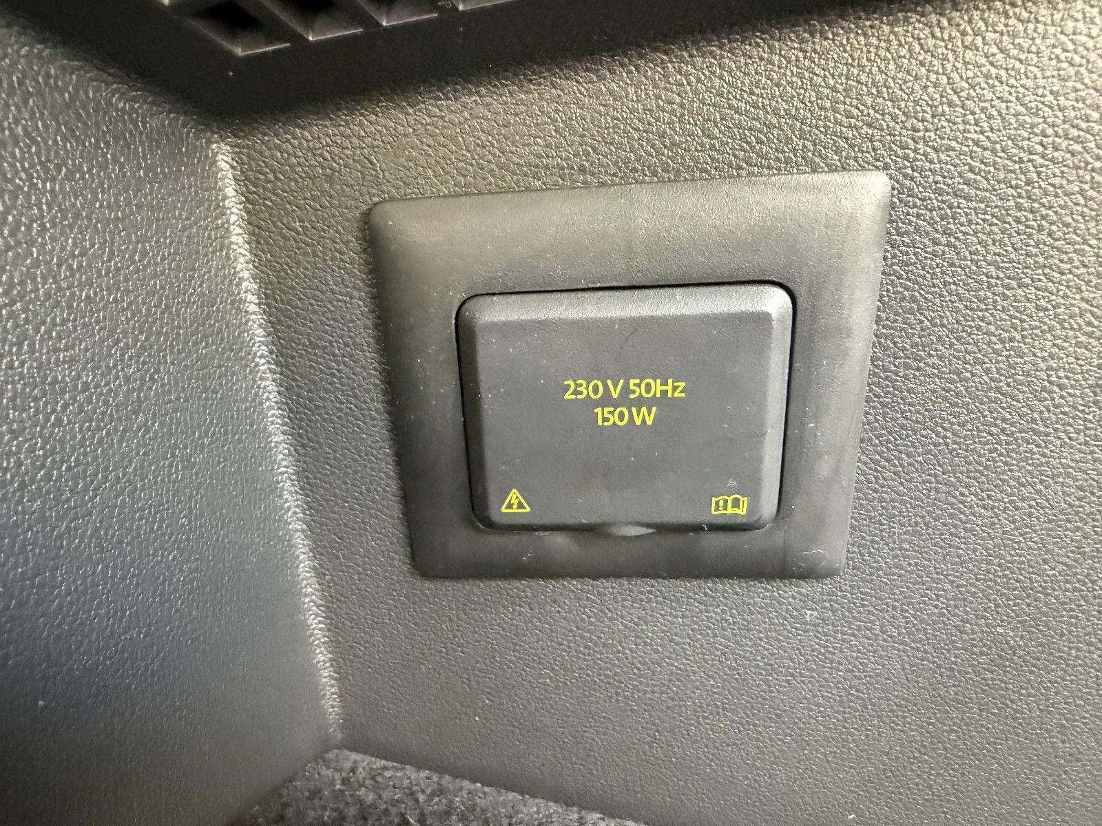 Fahrzeugabbildung Volkswagen Tiguan Active*ACC*AHK*