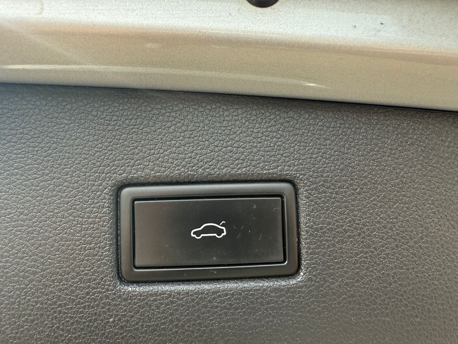 Fahrzeugabbildung Volkswagen Tiguan Active*ACC*AHK*