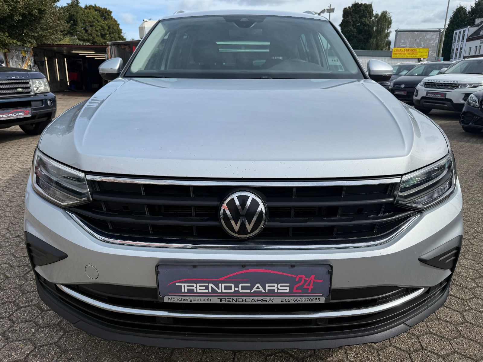 Fahrzeugabbildung Volkswagen Tiguan Active*ACC*AHK*