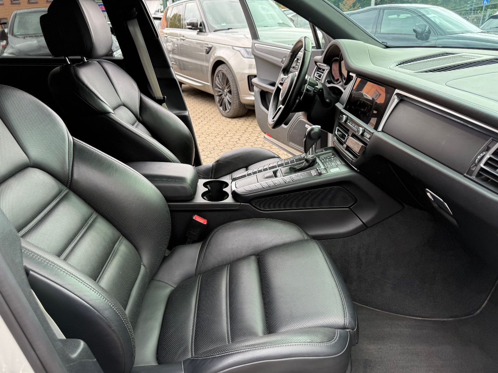 Fahrzeugabbildung Porsche Macan*ACC*Leder*360 Cam* 21Zoll*Pano*