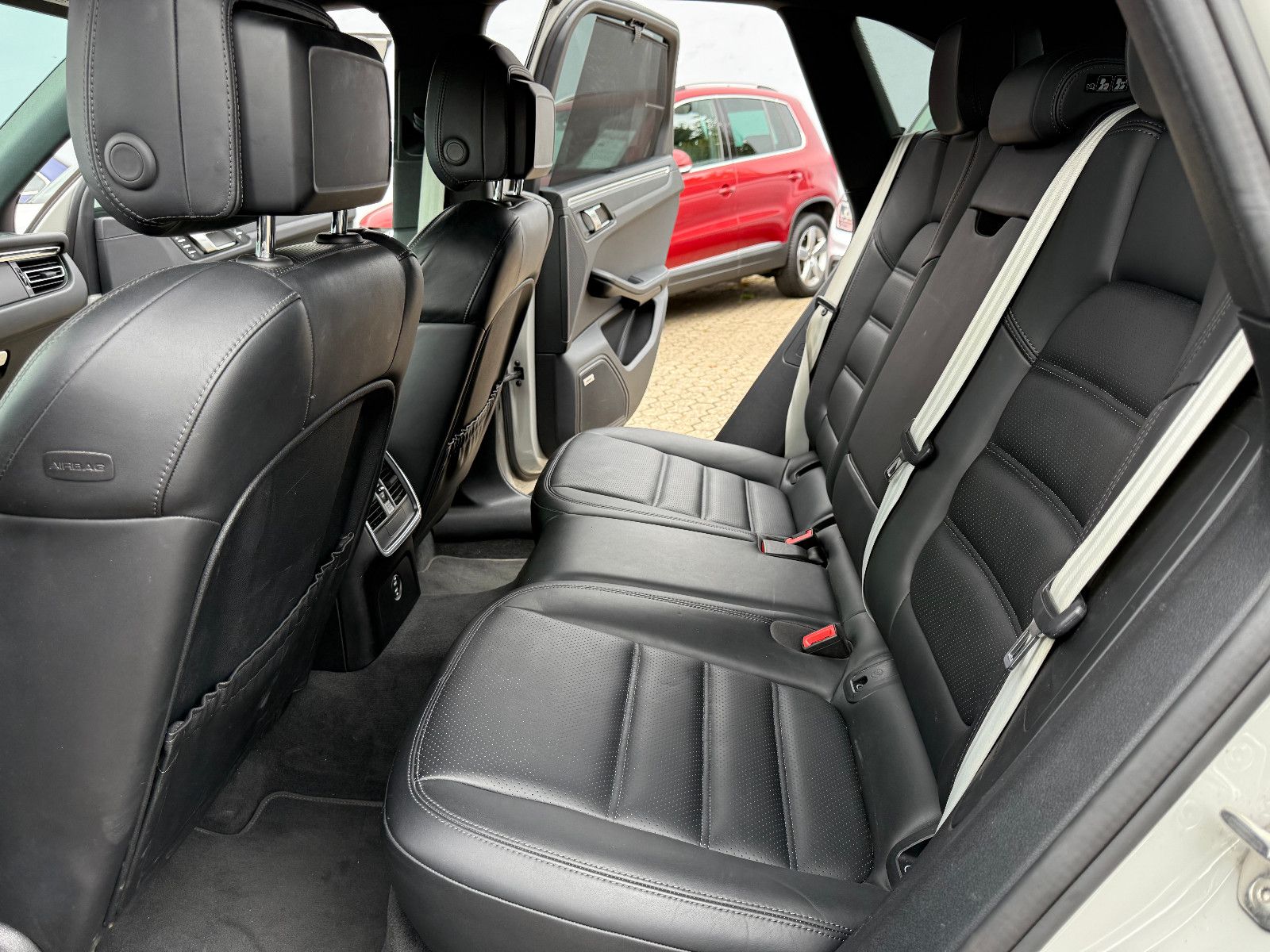 Fahrzeugabbildung Porsche Macan*ACC*Leder*360 Cam* 21Zoll*Pano*